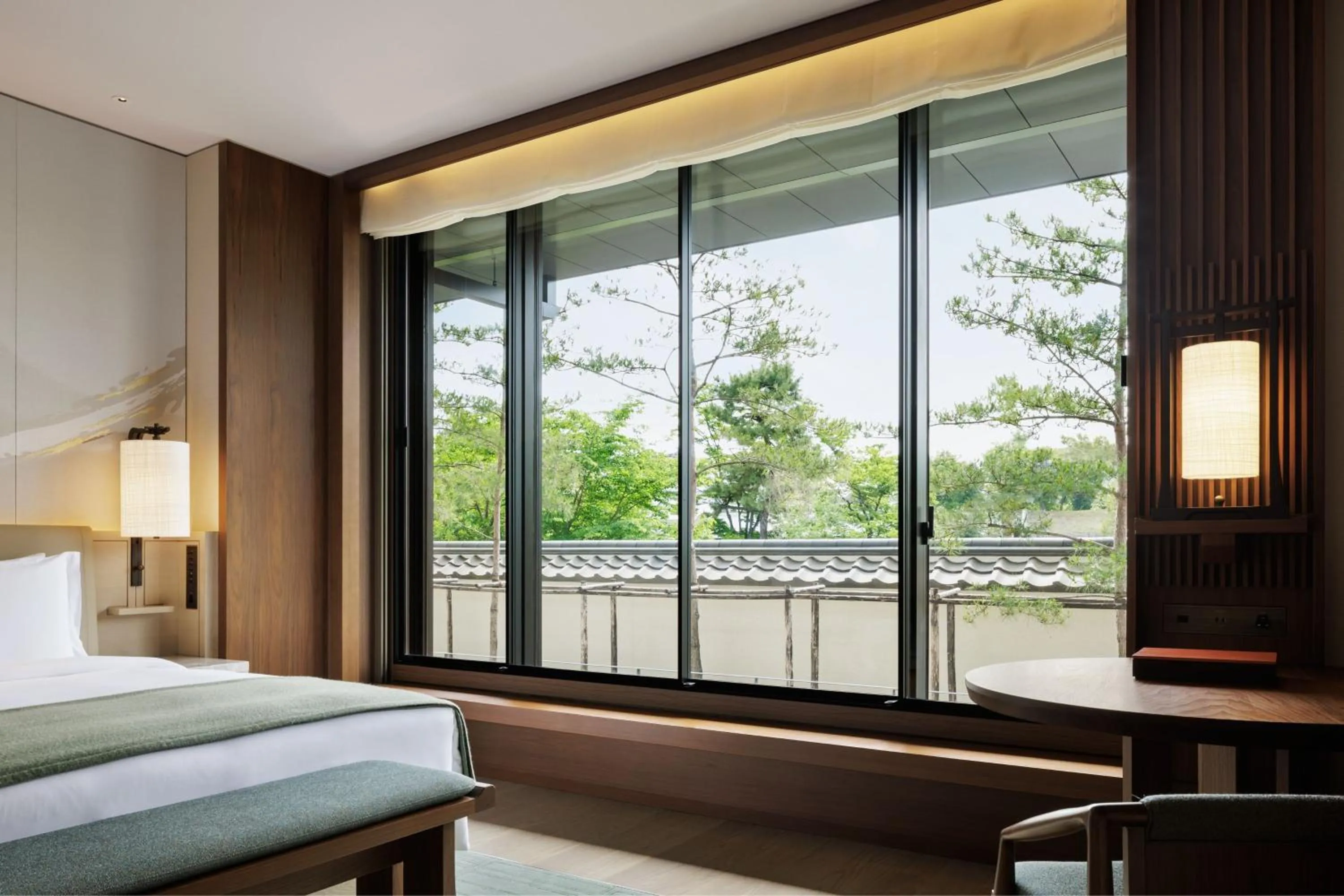Photo of the whole room, Bed in HOTEL THE MITSUI KYOTO, a Luxury Collection Hotel & Spa
