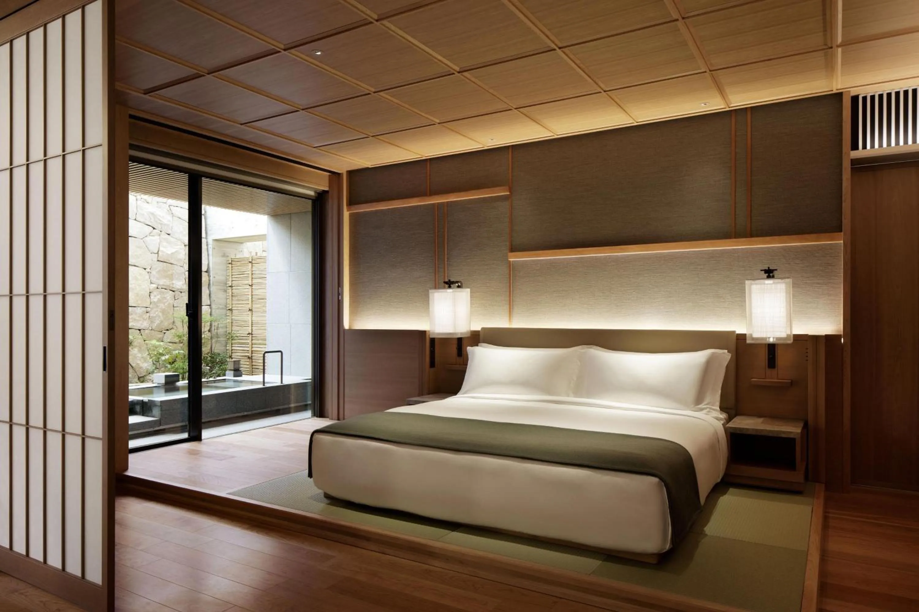 Photo of the whole room, Bed in HOTEL THE MITSUI KYOTO, a Luxury Collection Hotel & Spa