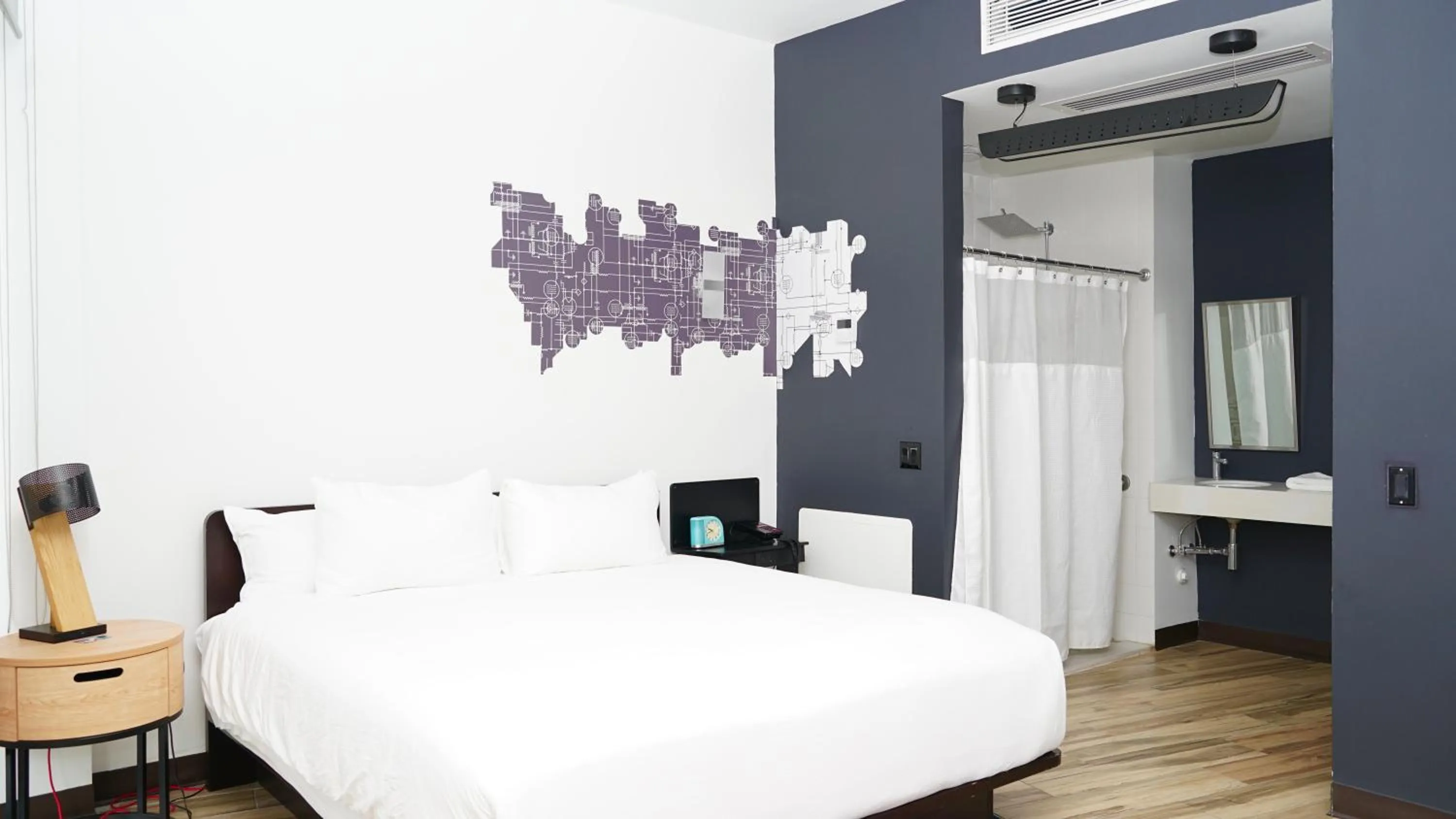 Bed in Aloft Ponce Hotel & Casino