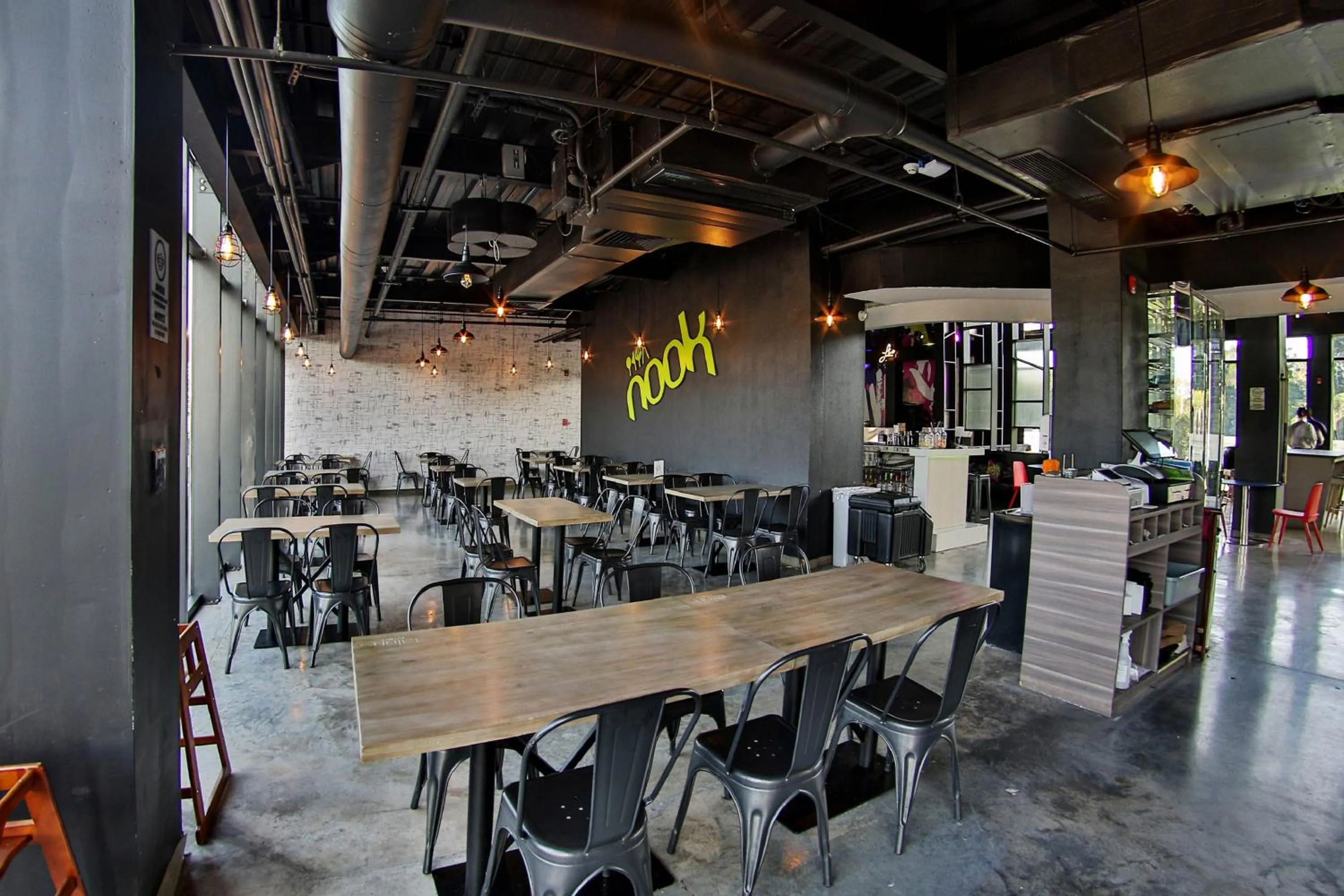 Restaurant/places to eat in Aloft Ponce Hotel & Casino