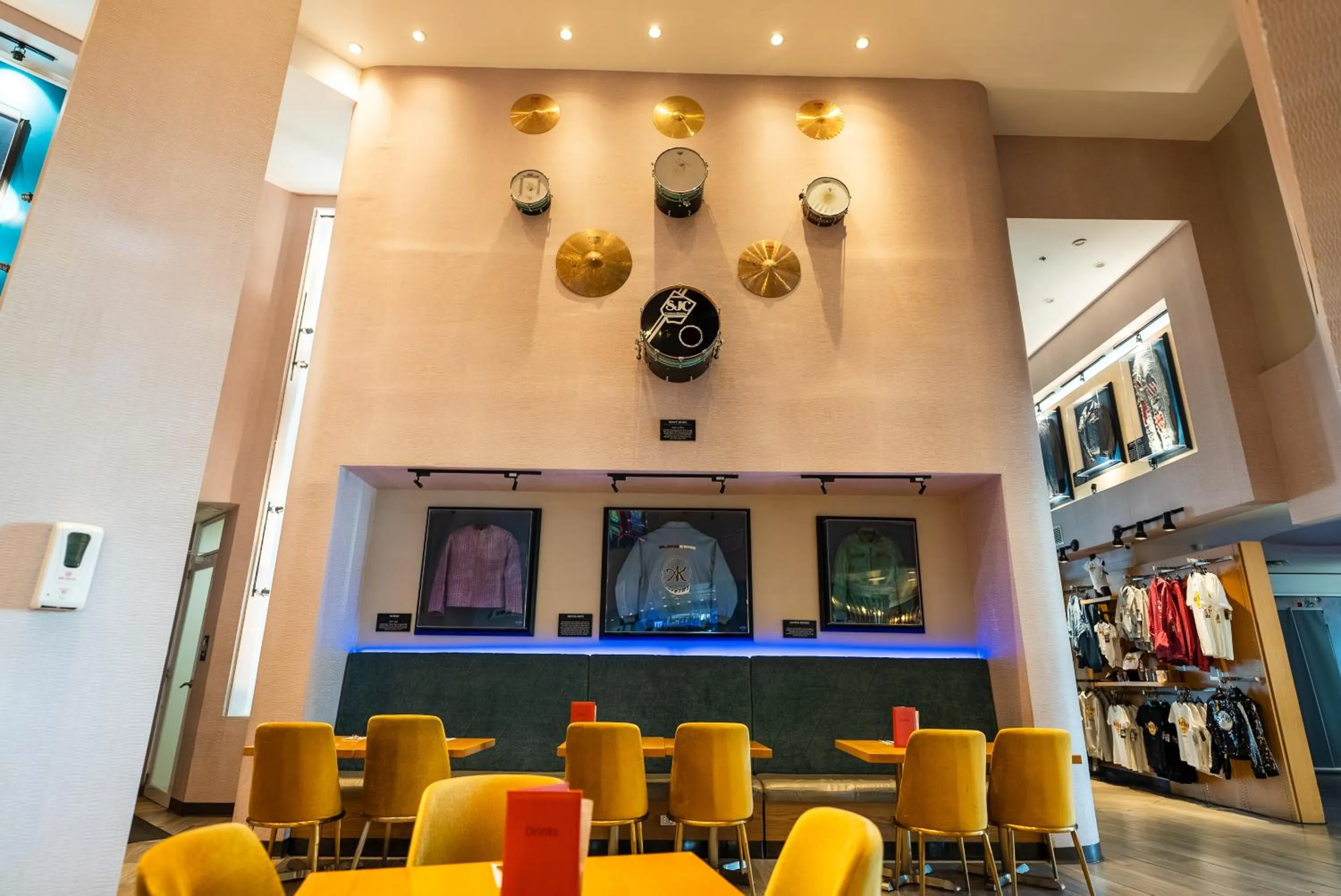 Restaurant/places to eat in Aloft Ponce Hotel & Casino