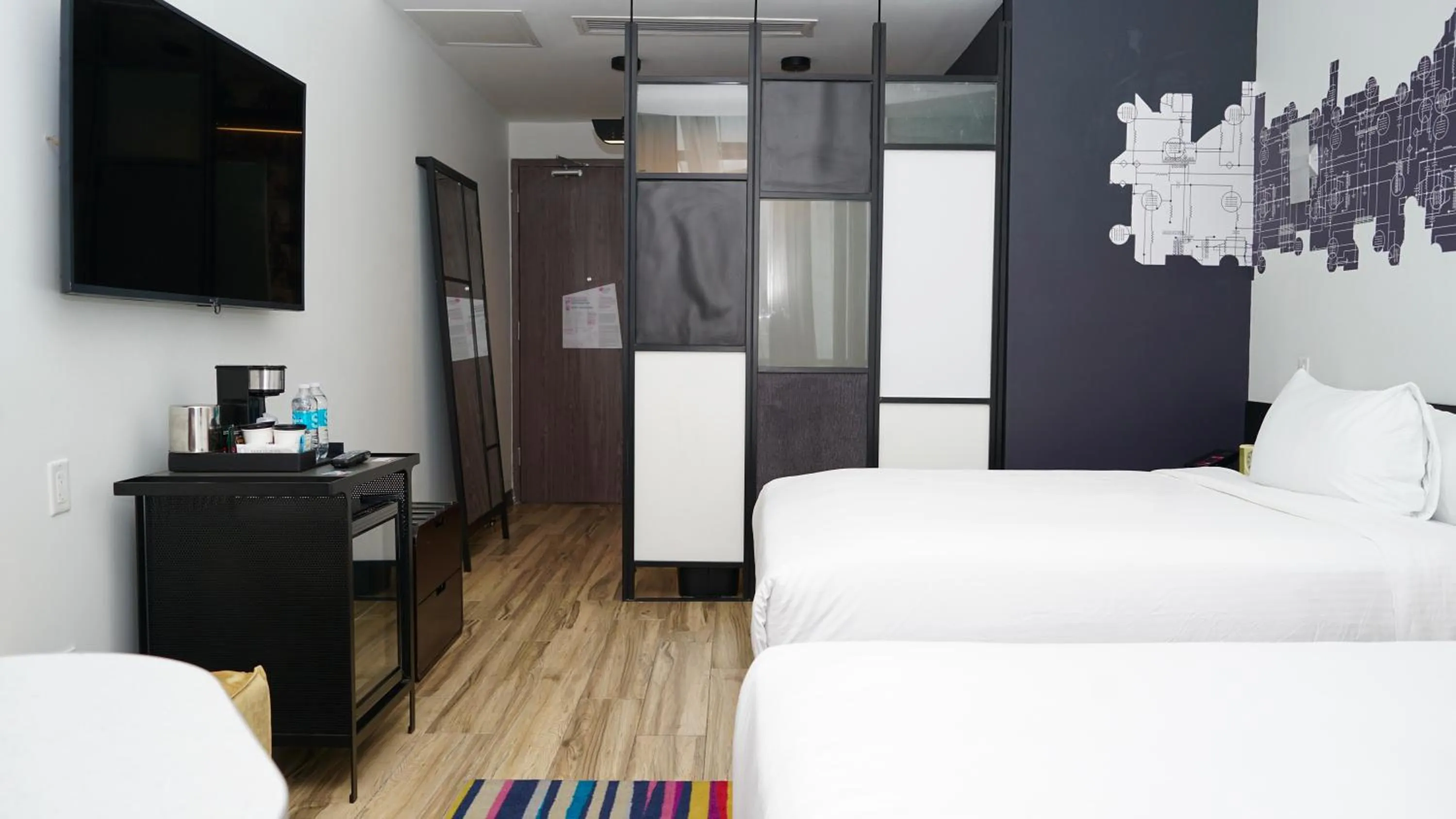 TV and multimedia, Bed in Aloft Ponce Hotel & Casino