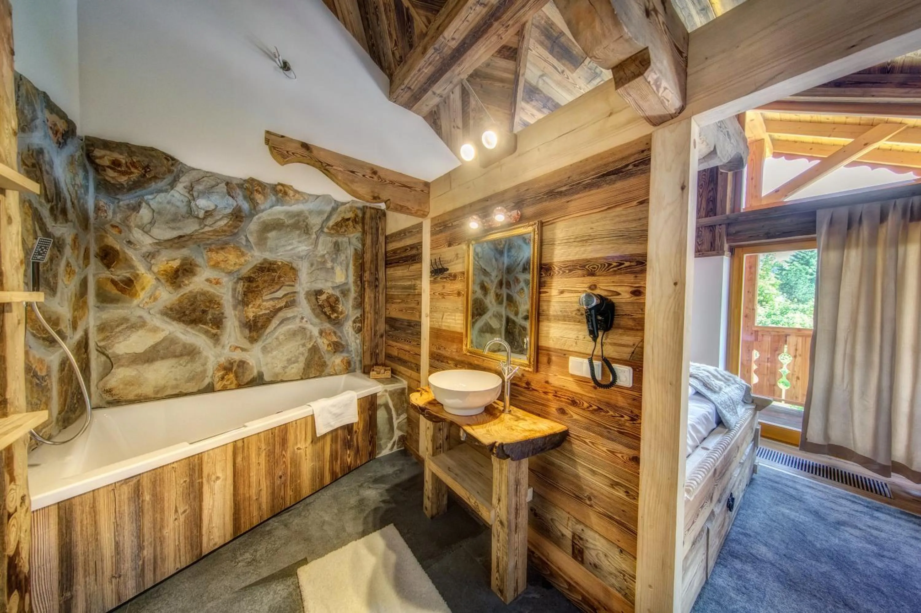 Bed in Aparthotel Giewont