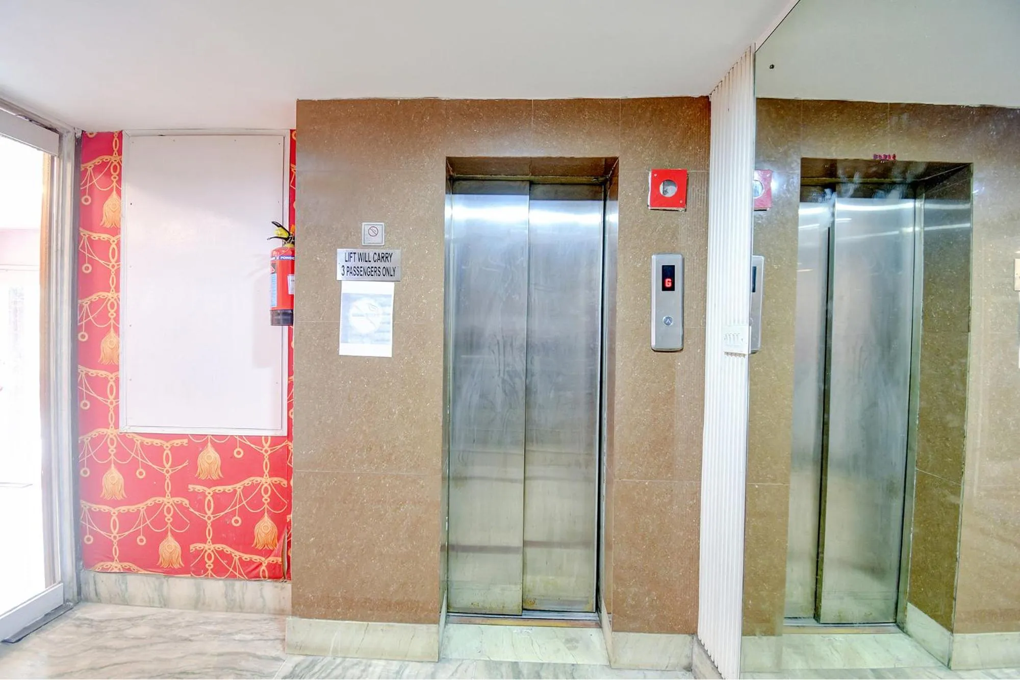 elevator in FabHotel Raj Darbar