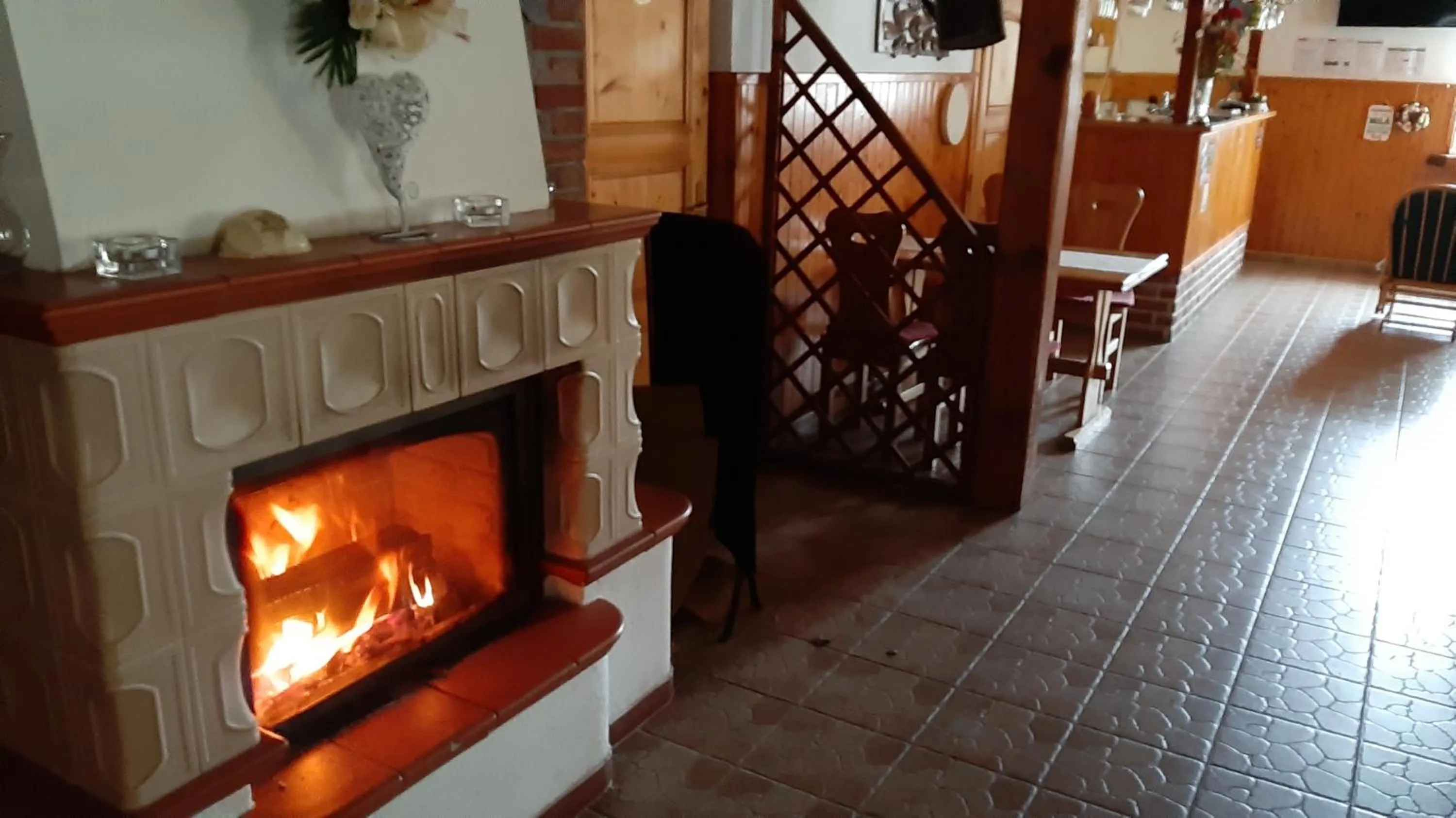 Restaurant/places to eat in Penzión pri studničke Omastiná