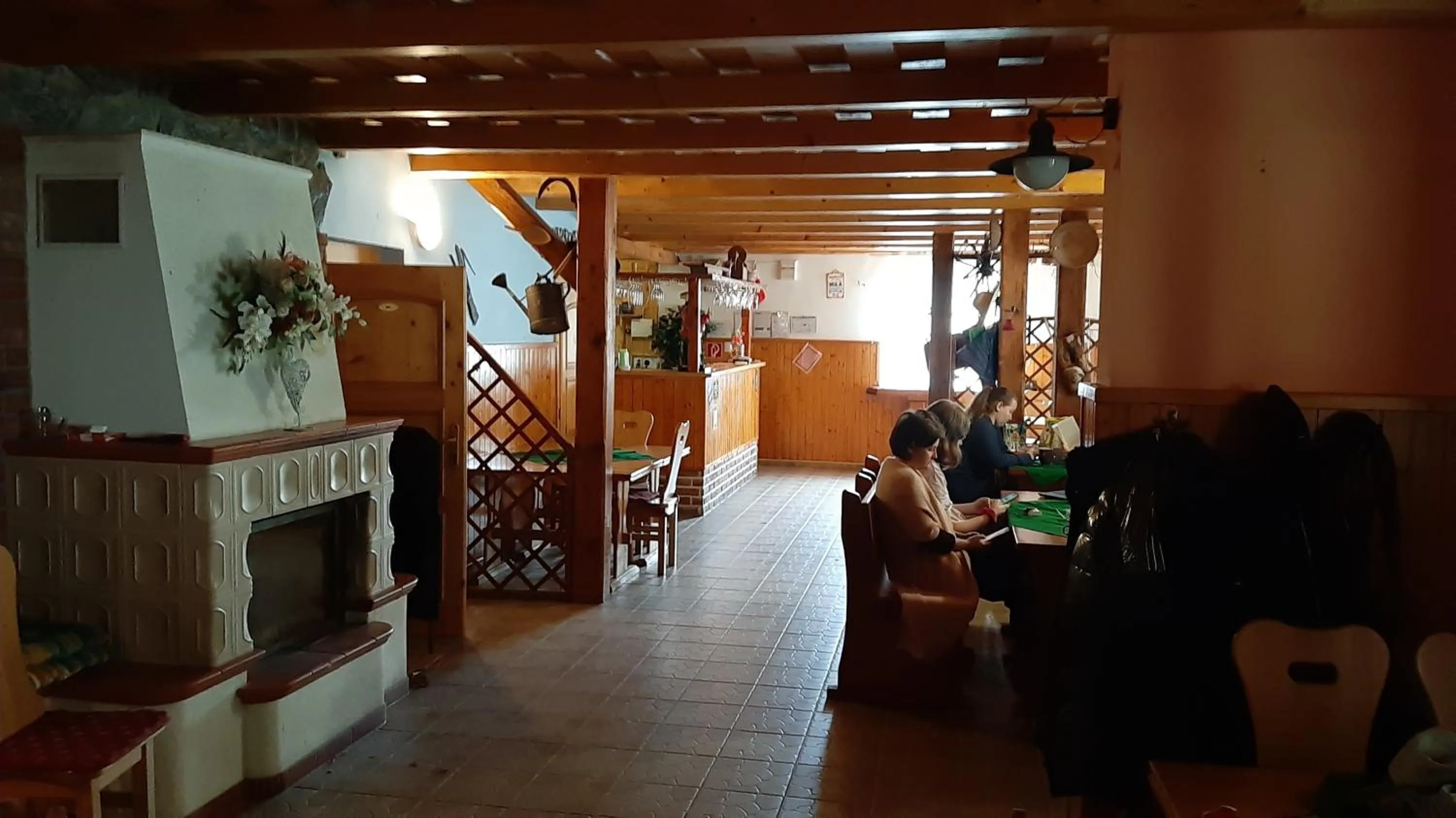 Restaurant/places to eat in Penzión pri studničke Omastiná