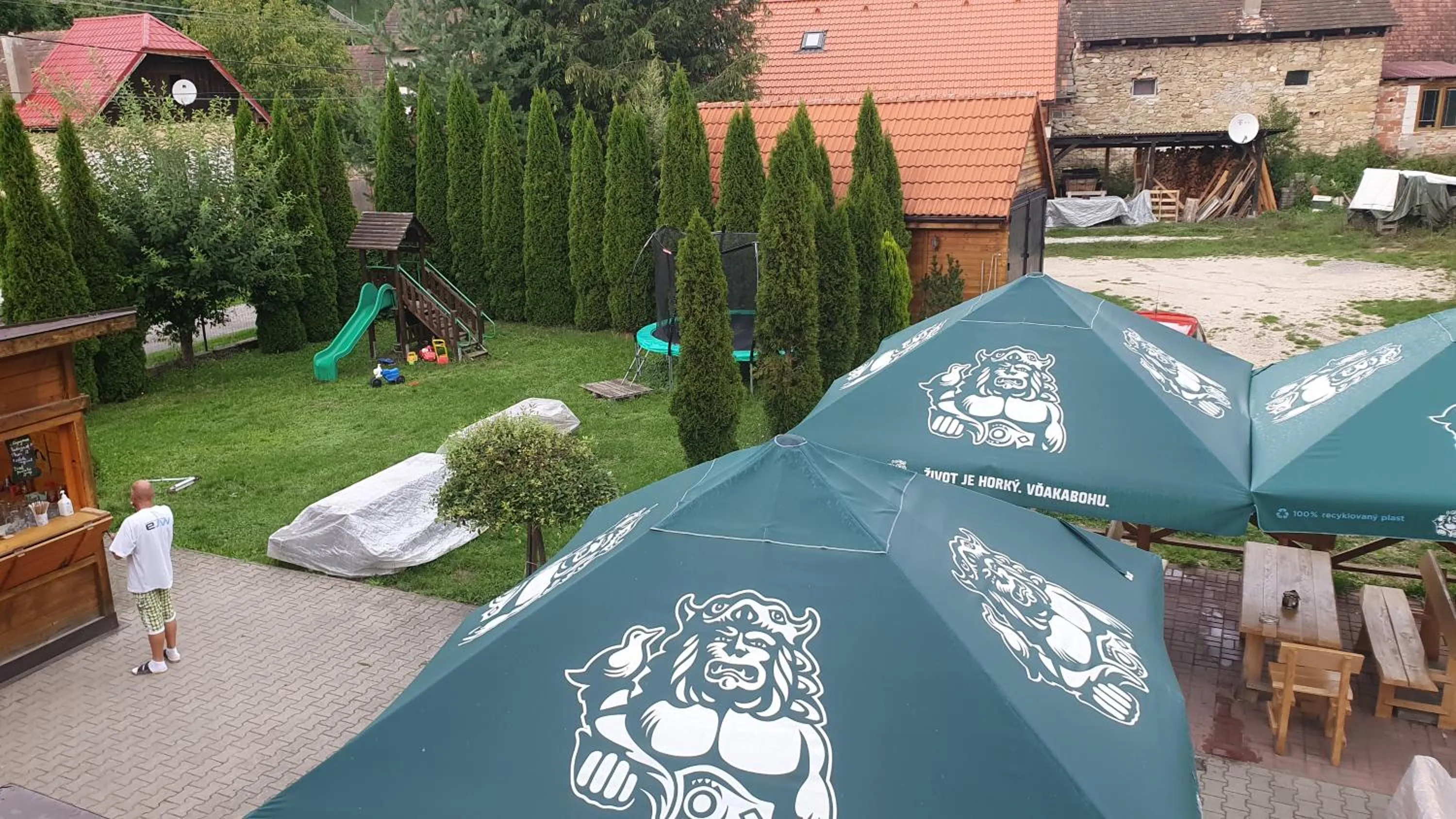 Patio in Penzión pri studničke Omastiná