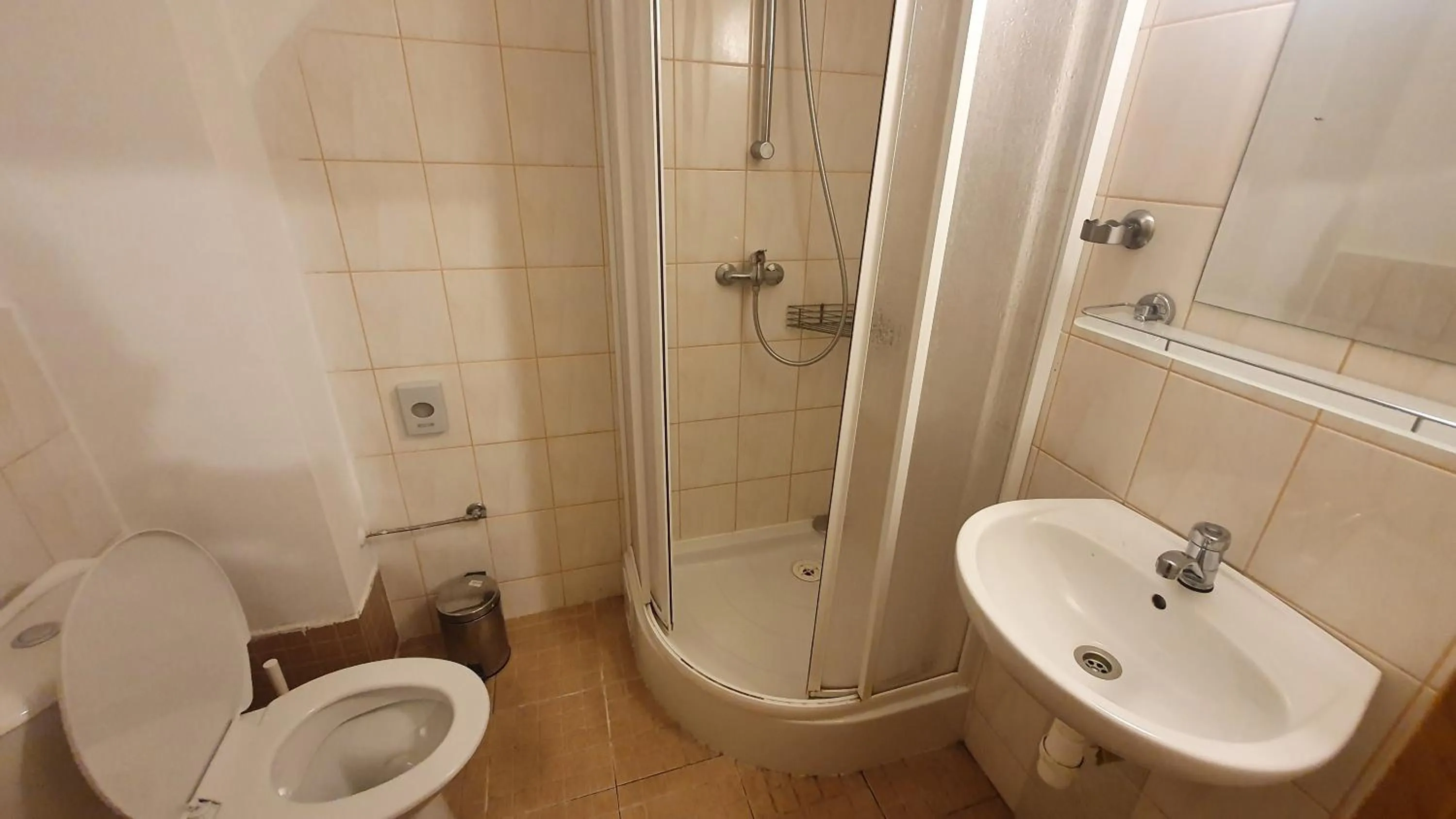 Bathroom in Penzión pri studničke Omastiná