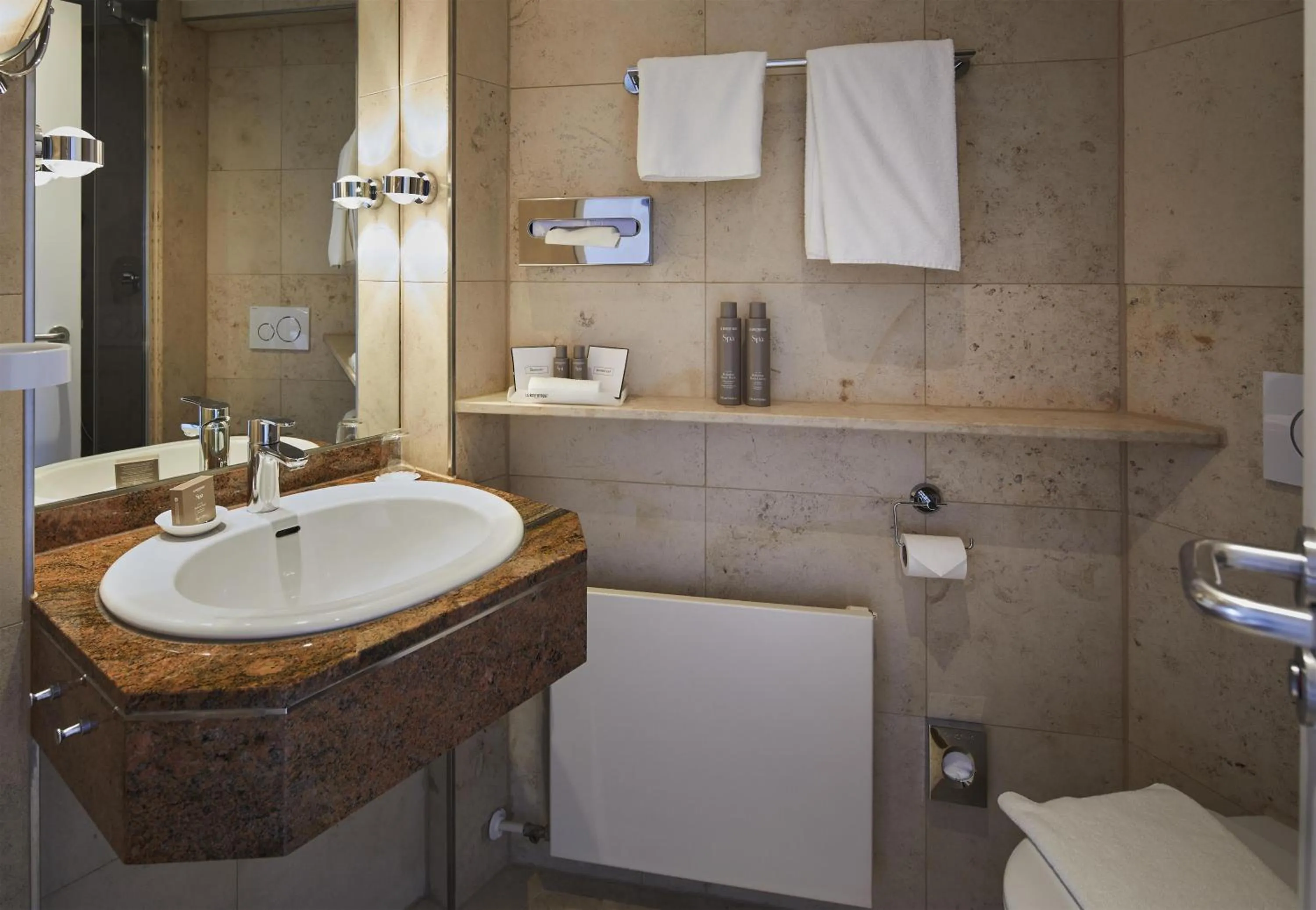 Bathroom in Parkhotel Pforzheim