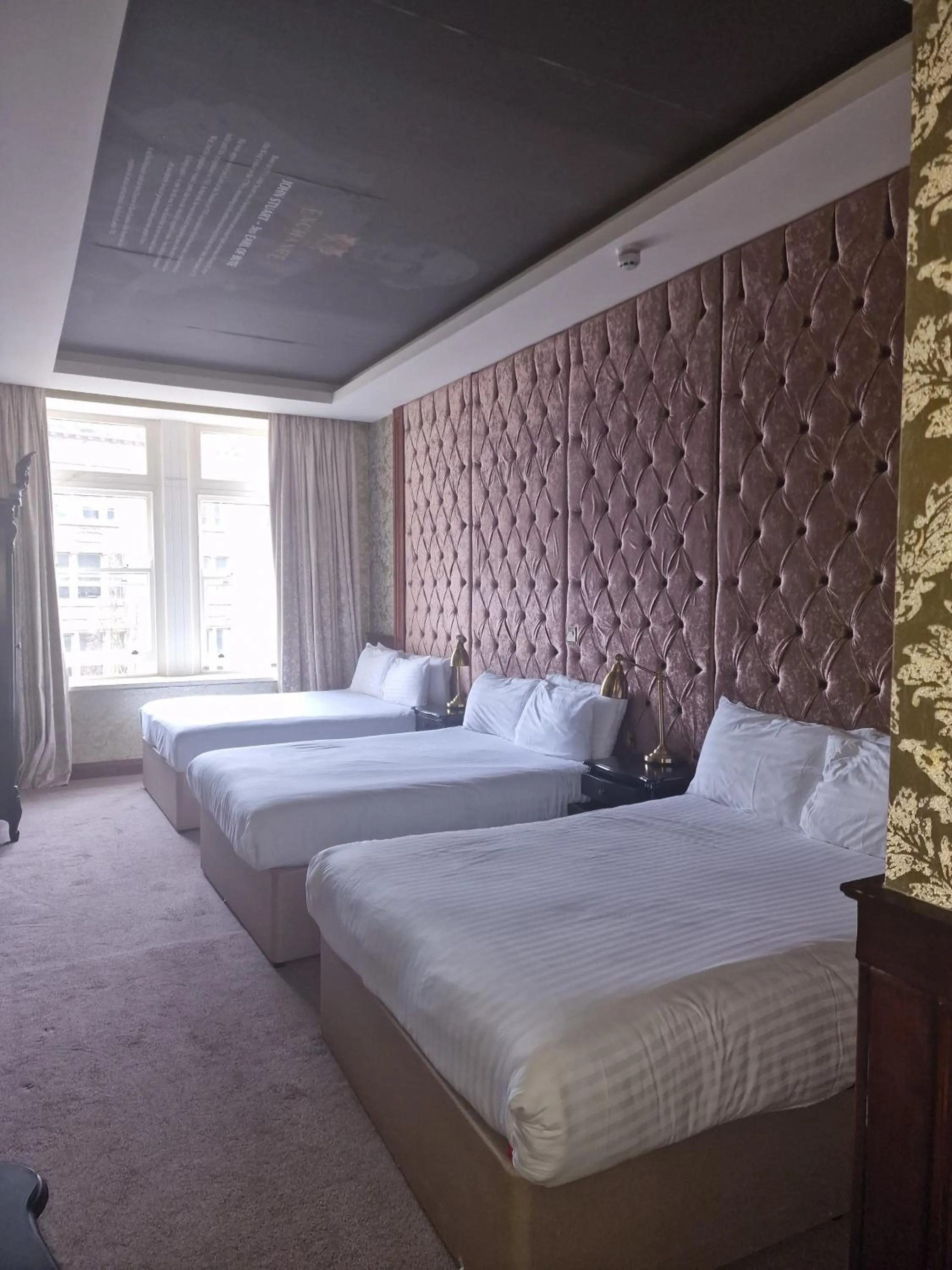 Bed in The Coal Exchange Hotel