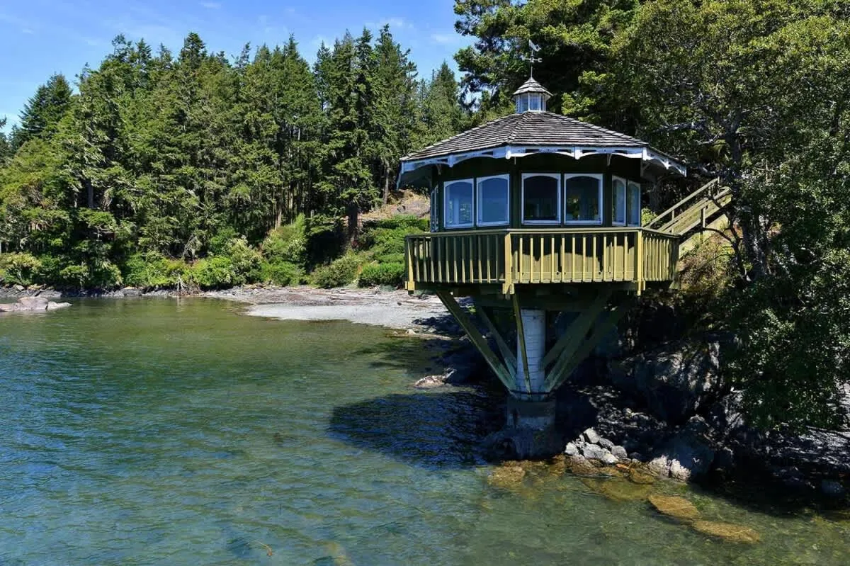 Pacific Coast Beach House by EMR Vacation Rentals