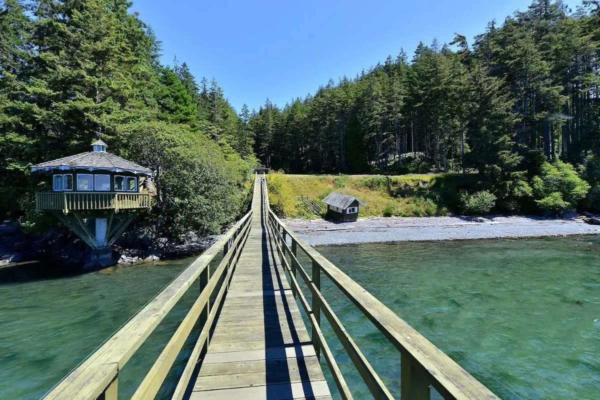 Pacific Coast Beach House by EMR Vacation Rentals