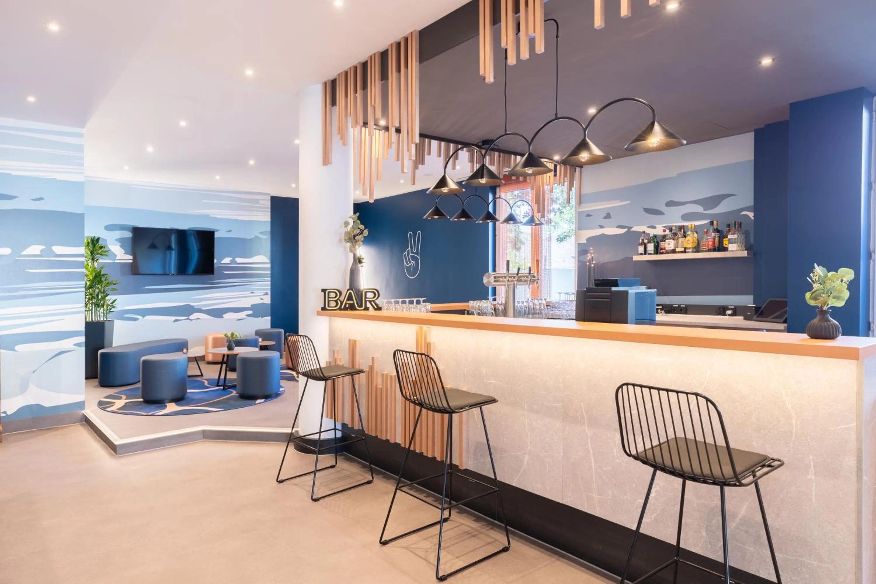 Lounge or bar in Select Hotel Crown Moenchengladbach