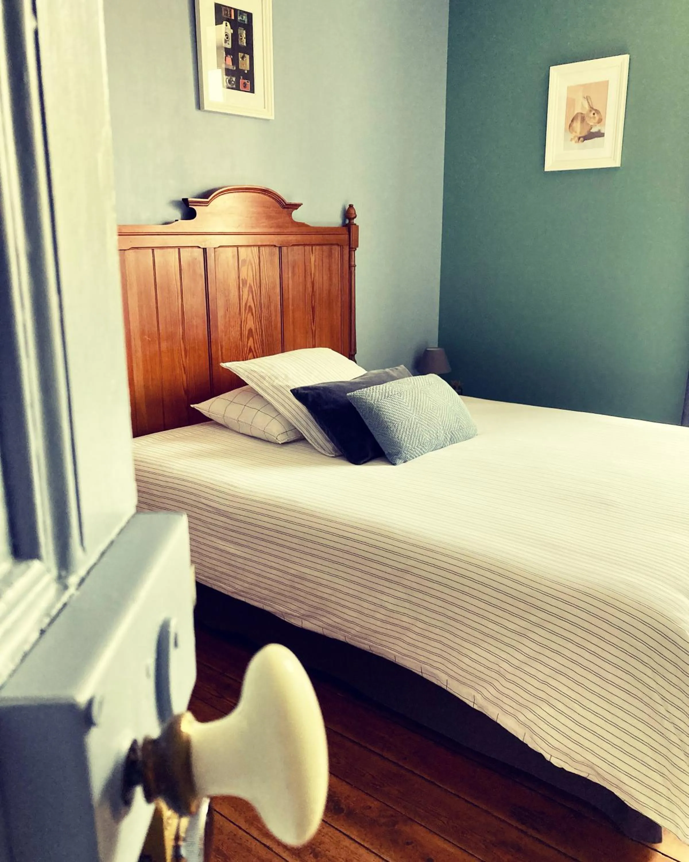 Photo of the whole room in Léhontine