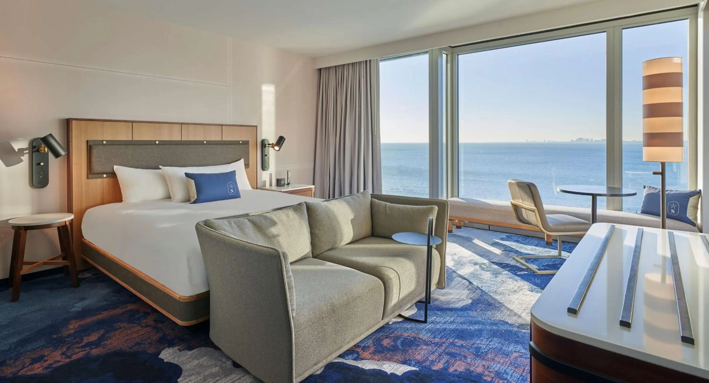 Living room, Bed in Sable At Navy Pier Chicago, Curio Collection By Hilton