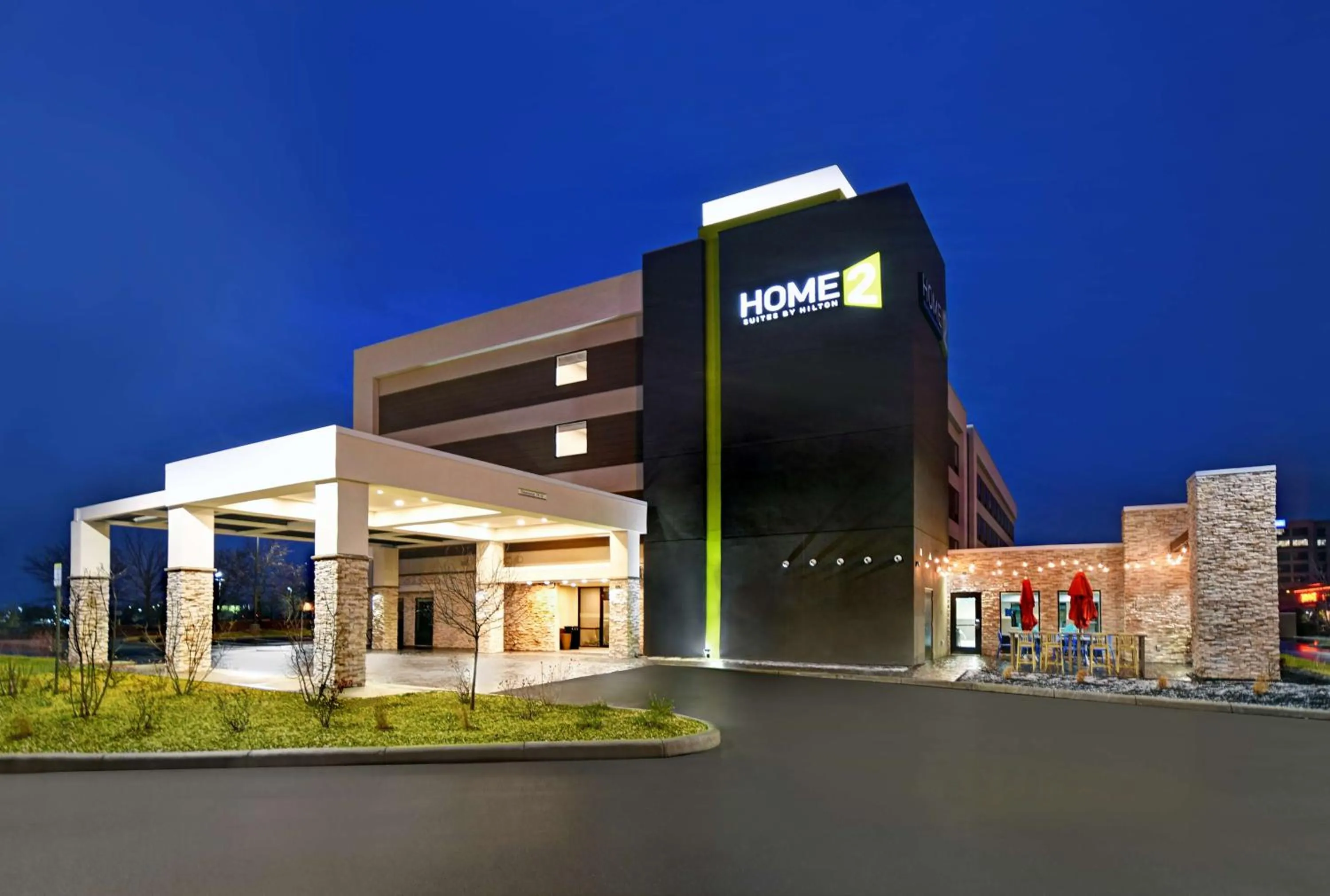 Property building in Home2 Suites By Hilton Springdale Cincinnati