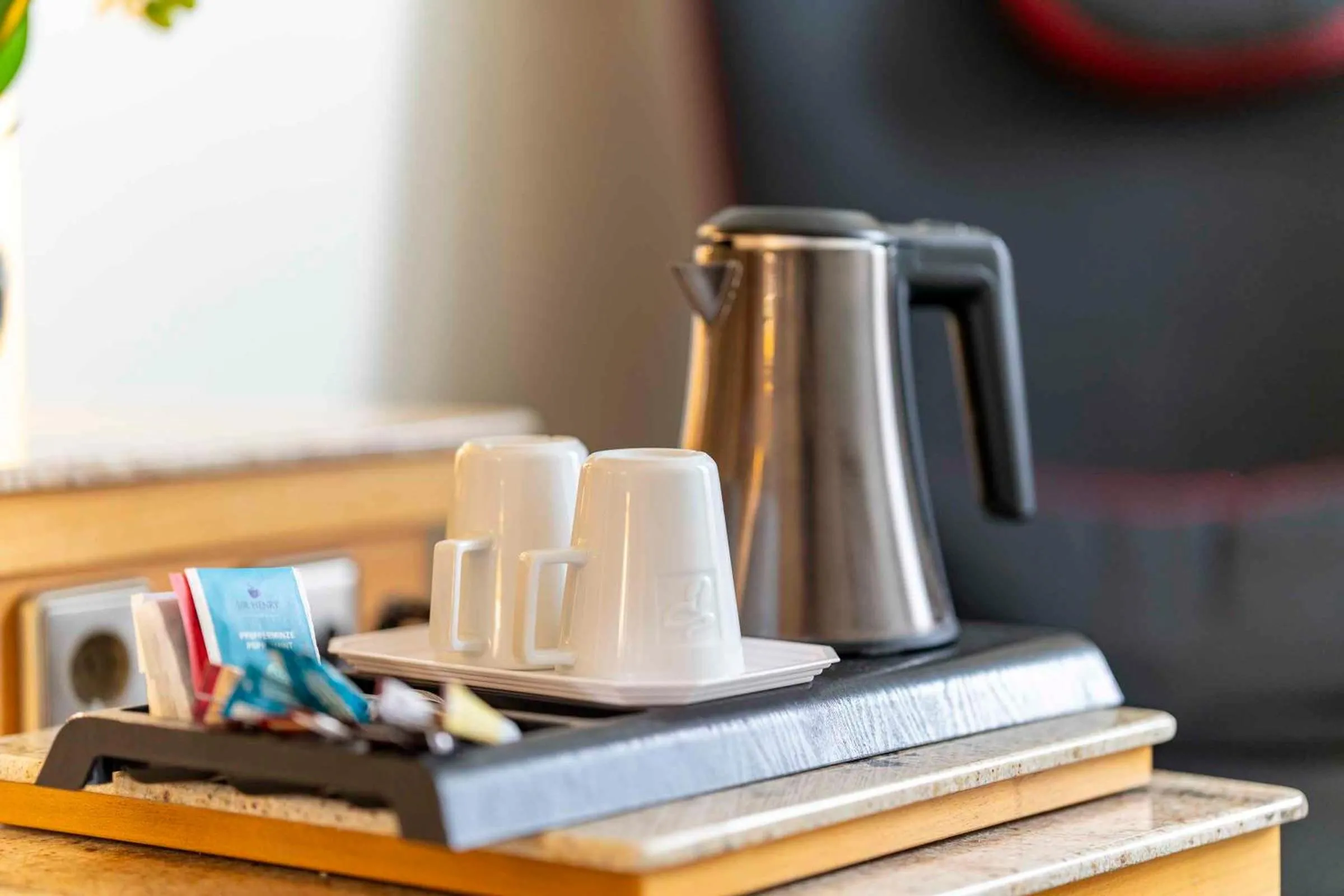 Coffee/tea facilities in PLAZA INN Blankenburg Ditzingen, Sure Hotel Collection