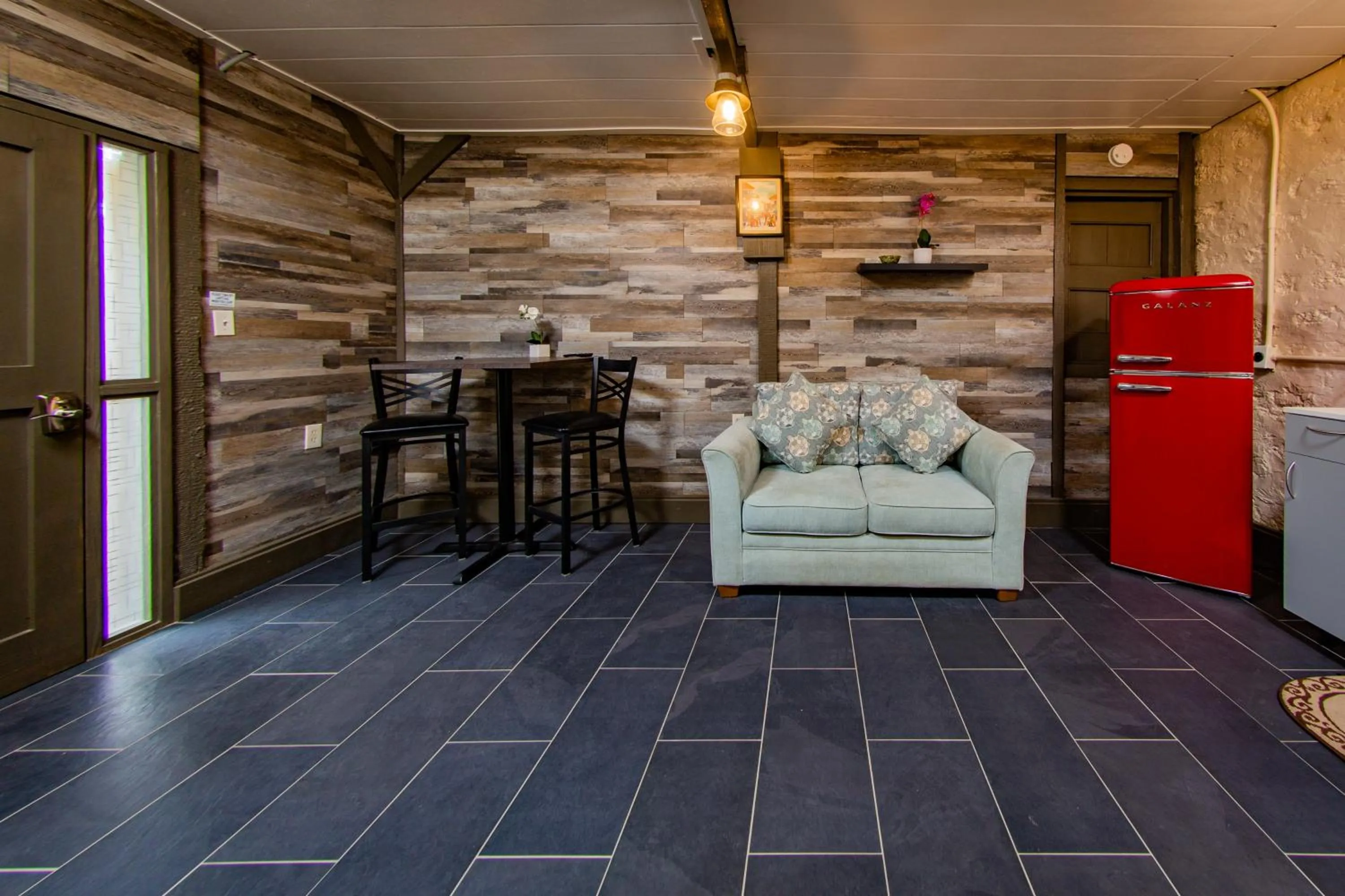 Living room in Victoria House