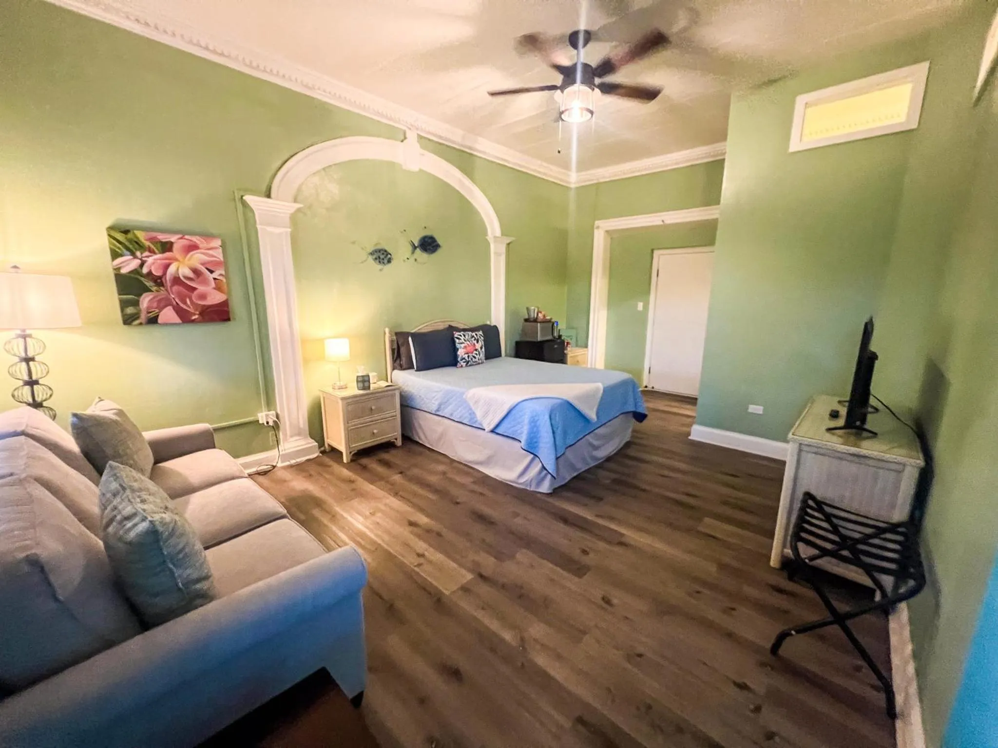 Bedroom, Bed in Victoria House