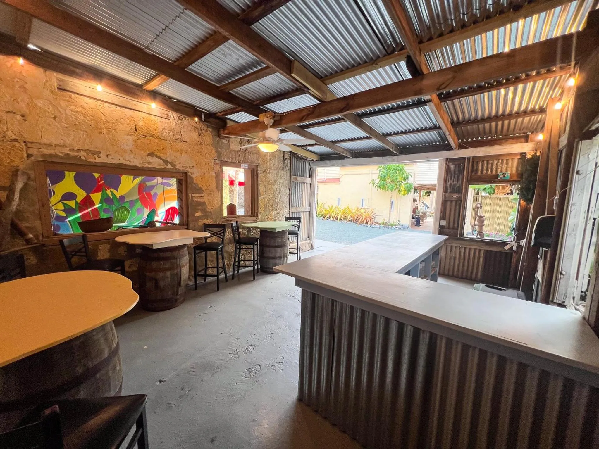 Lounge or bar in Victoria House