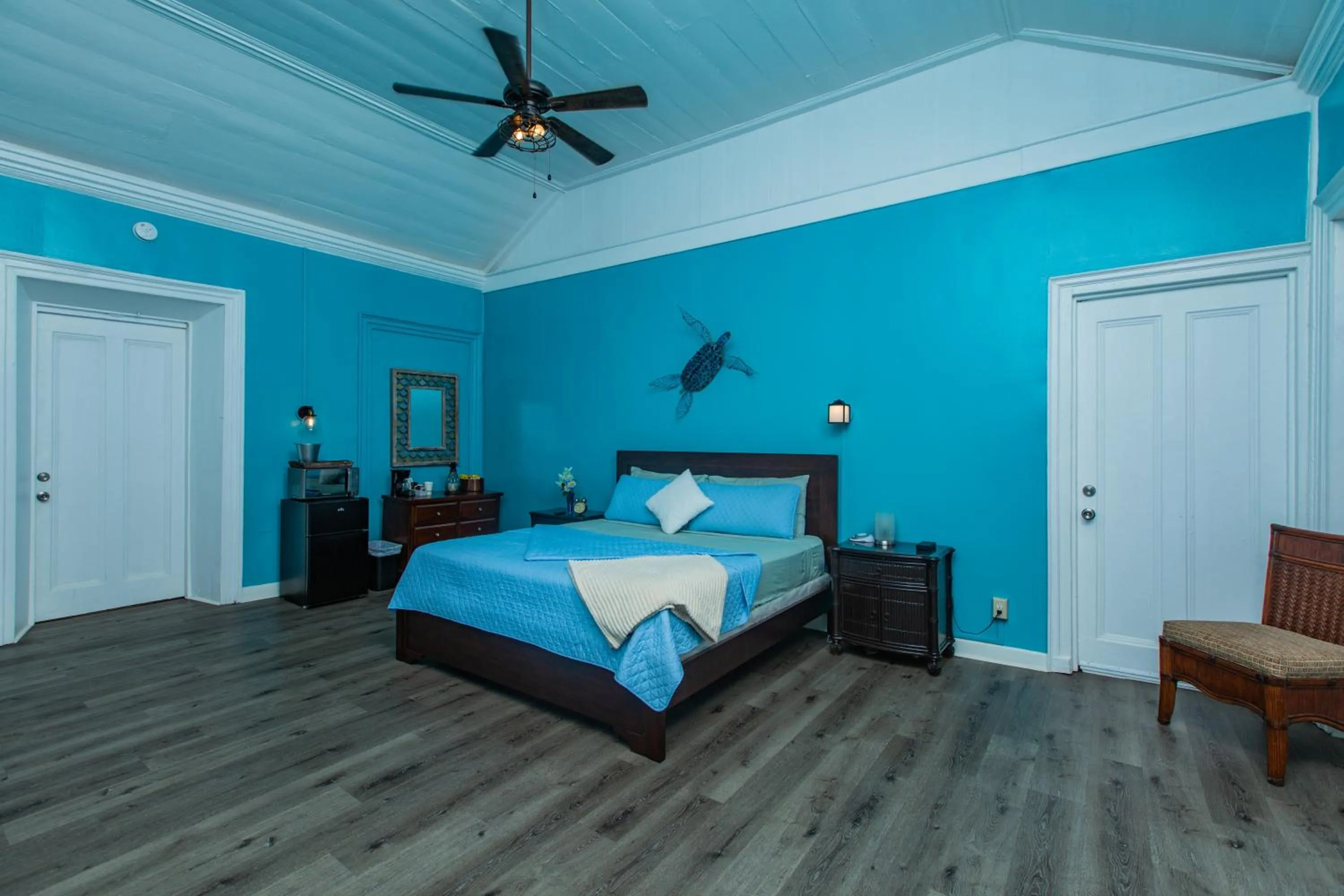 Bedroom, Bed in Victoria House