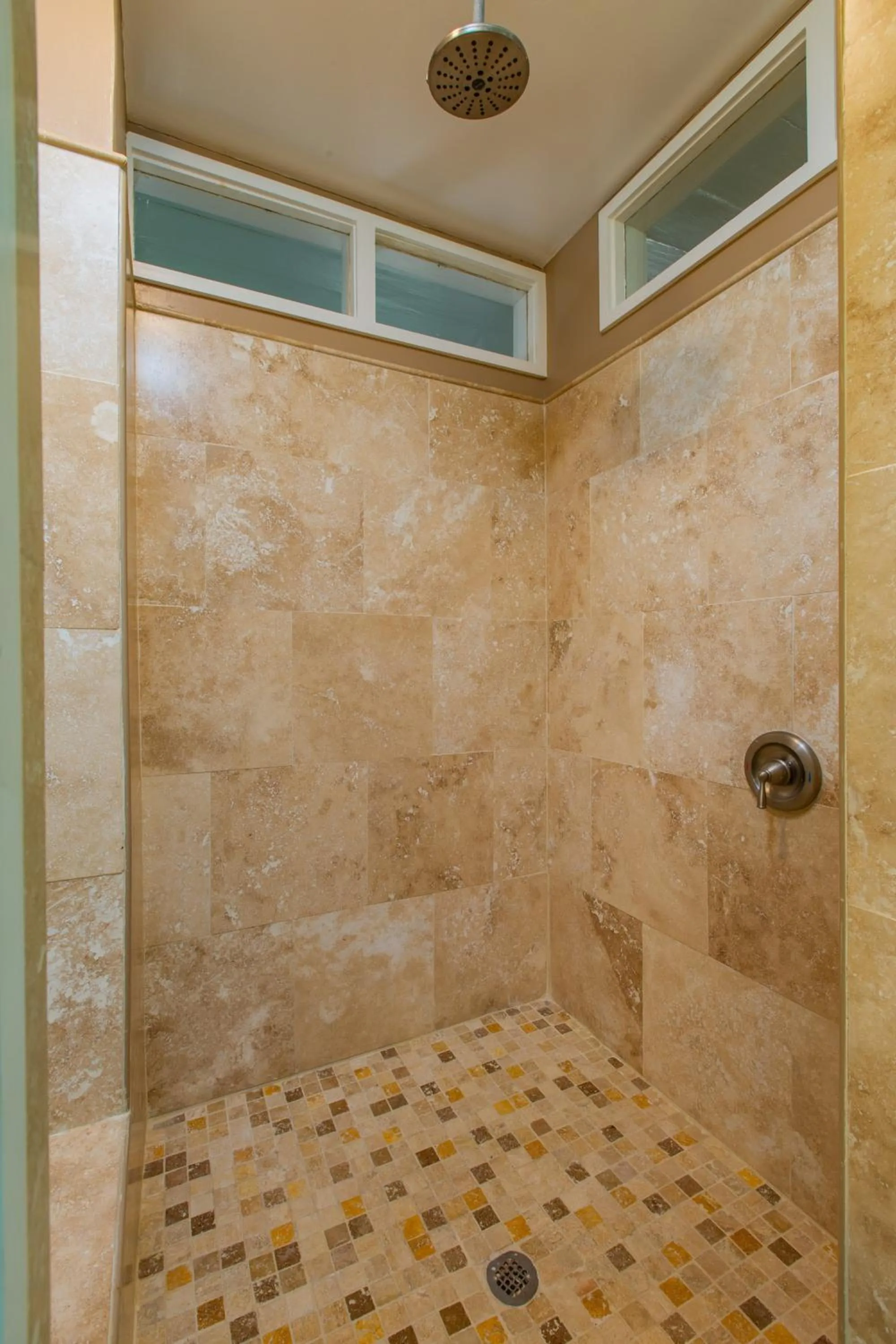 Bathroom in Victoria House