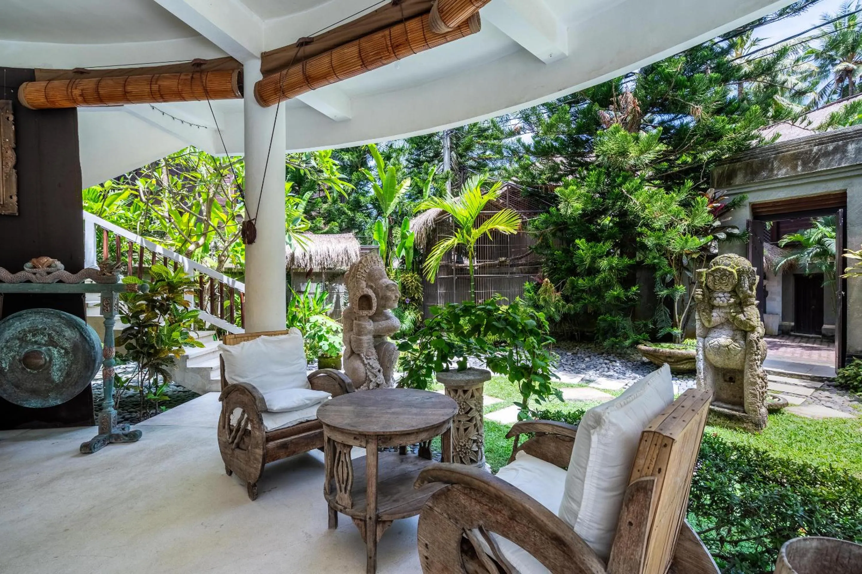 Restaurant/places to eat in The Village of Angels - New Year's Offer