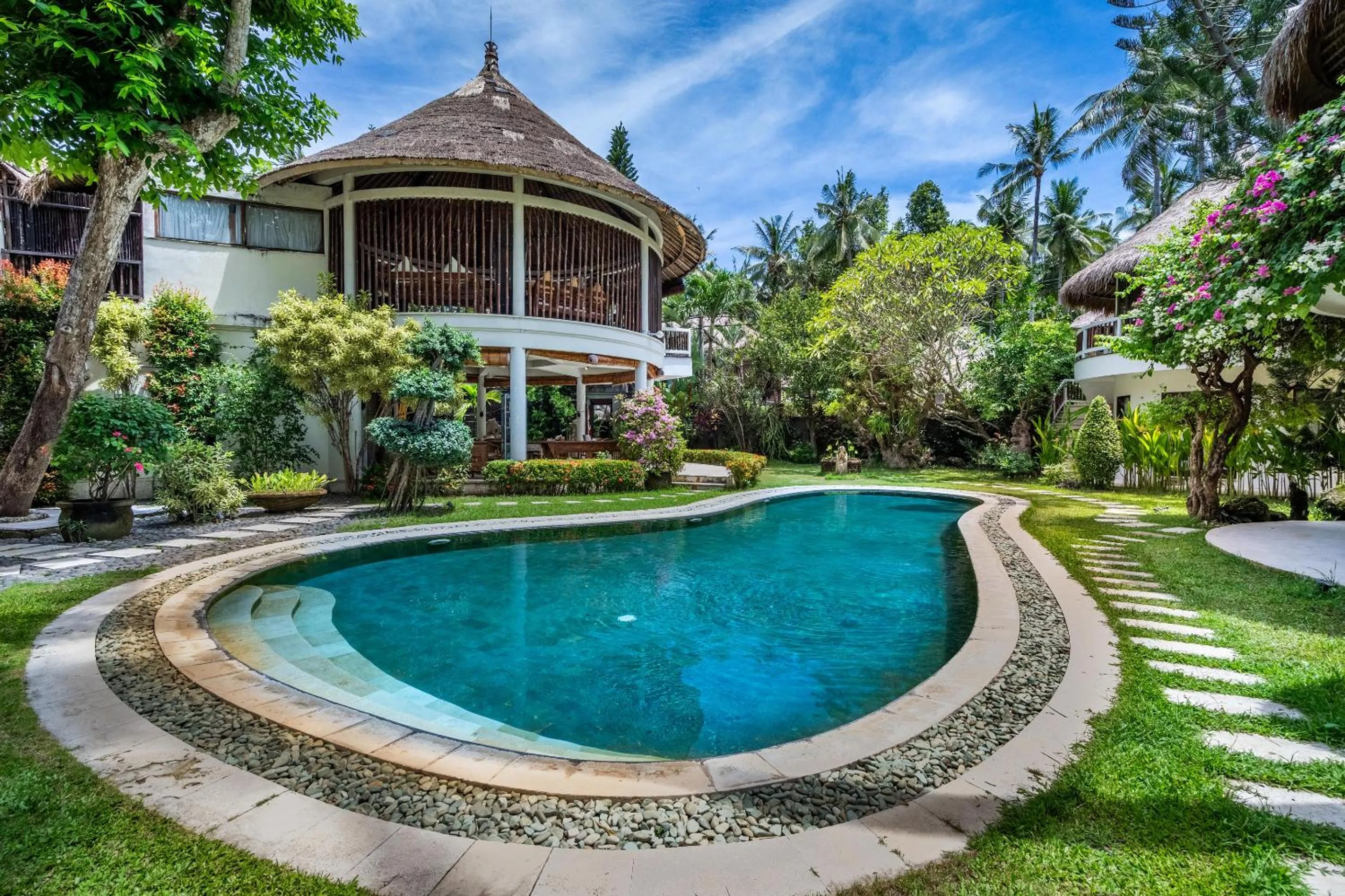 Restaurant/places to eat in The Village of Angels - New Year's Offer