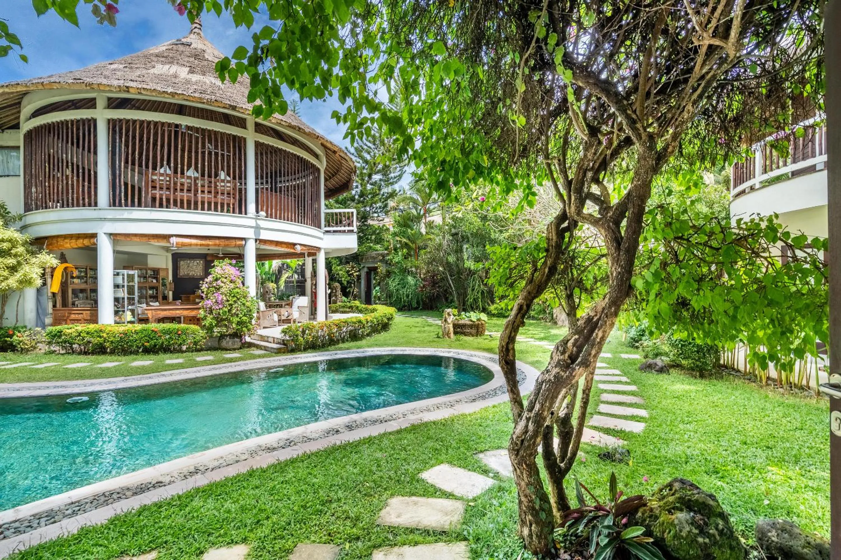 Restaurant/places to eat in The Village of Angels - New Year's Offer