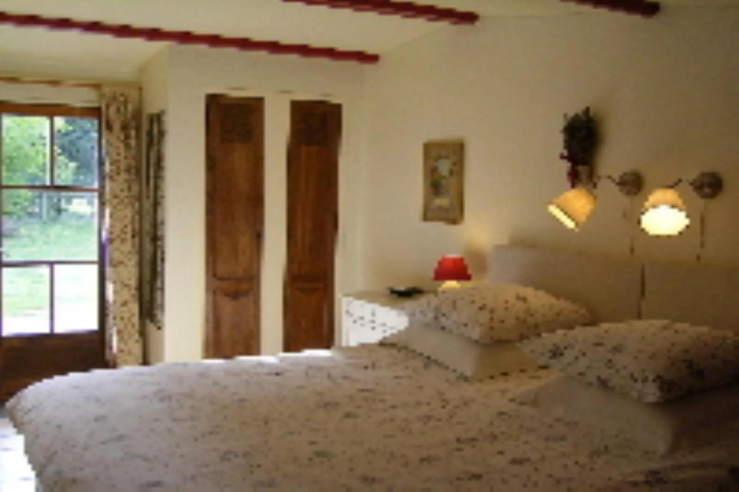 Photo of the whole room in Mas la Provence