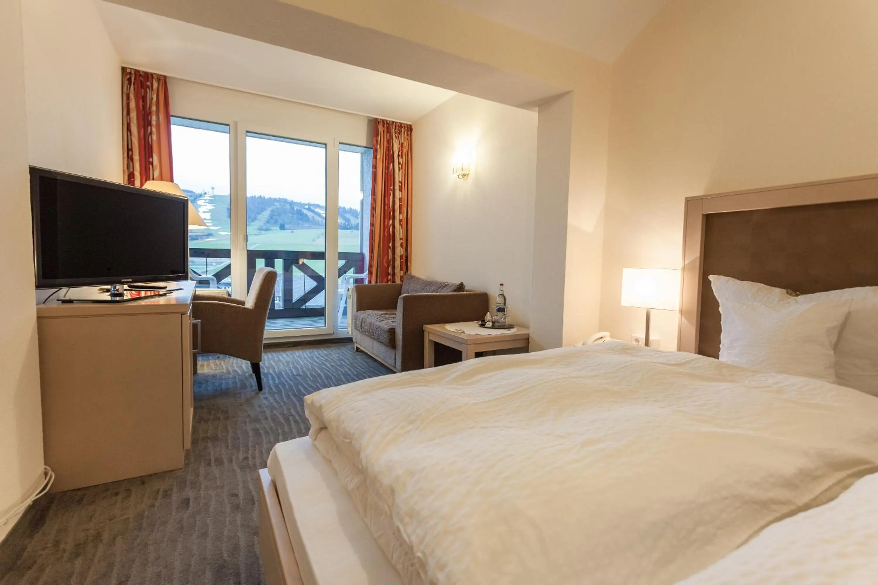 Mountain view, Bed in Hotel Magdalenenhof inklusive MeineCardPlus