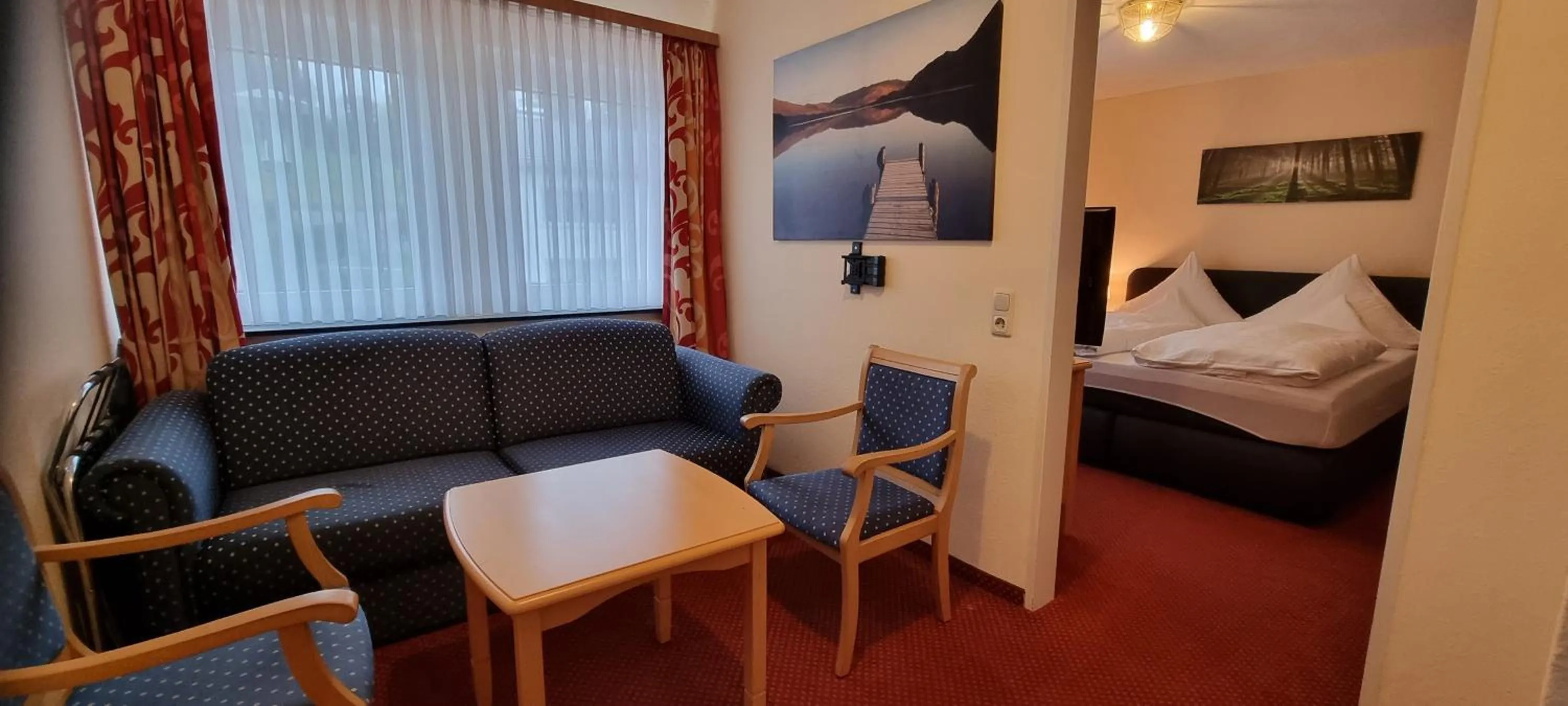 Living room, Bed in Hotel Magdalenenhof inklusive MeineCardPlus