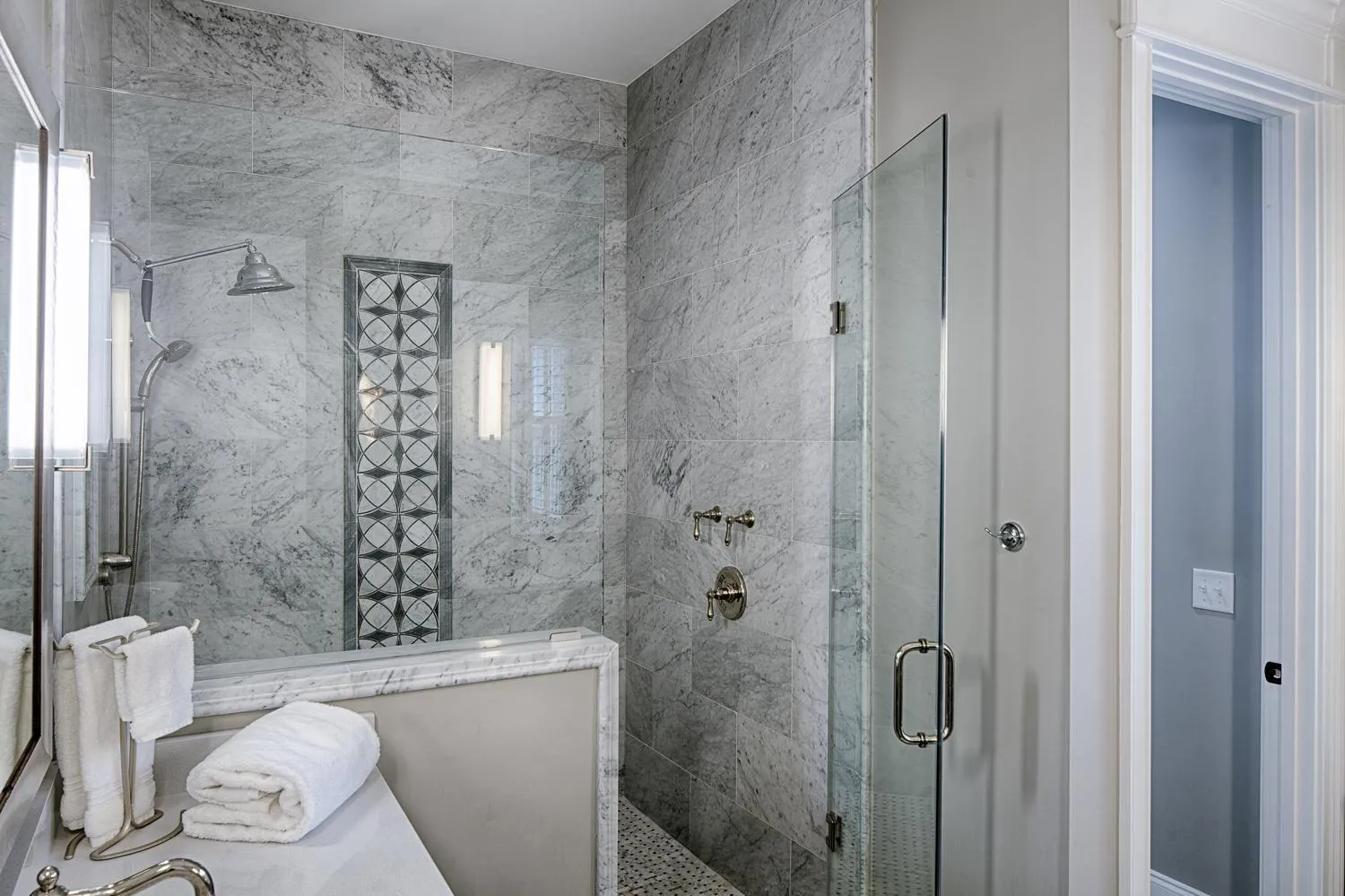 Shower in Liberty Street Redbrick Town and Carriage House