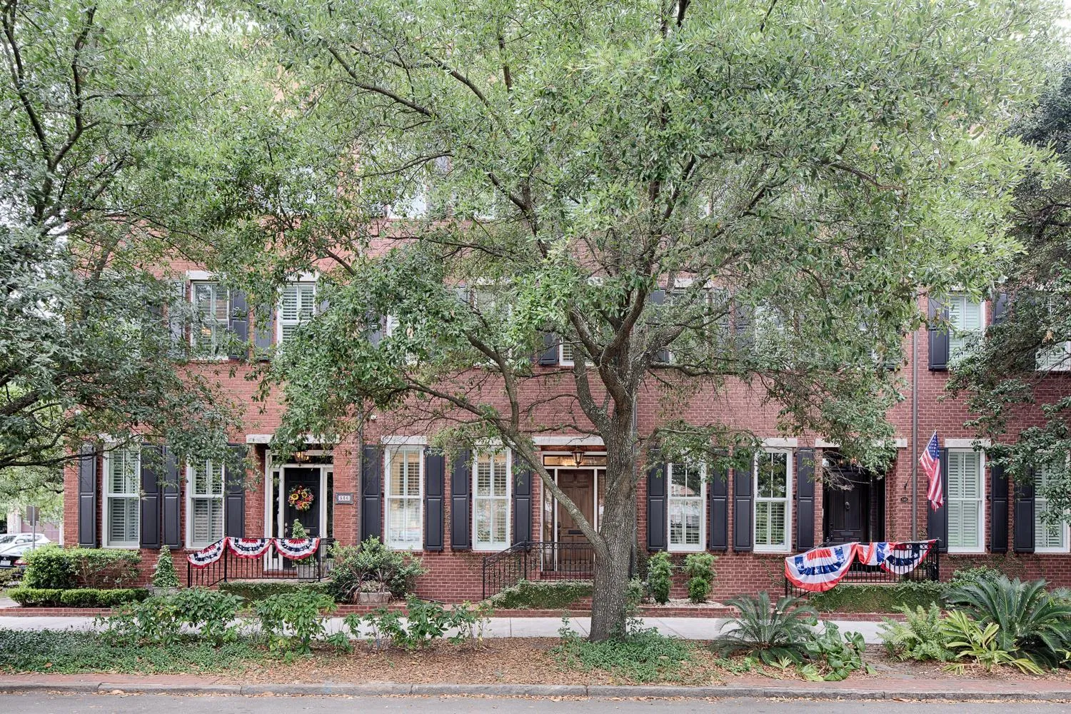 Facade/entrance in Liberty Street Redbrick Town and Carriage House