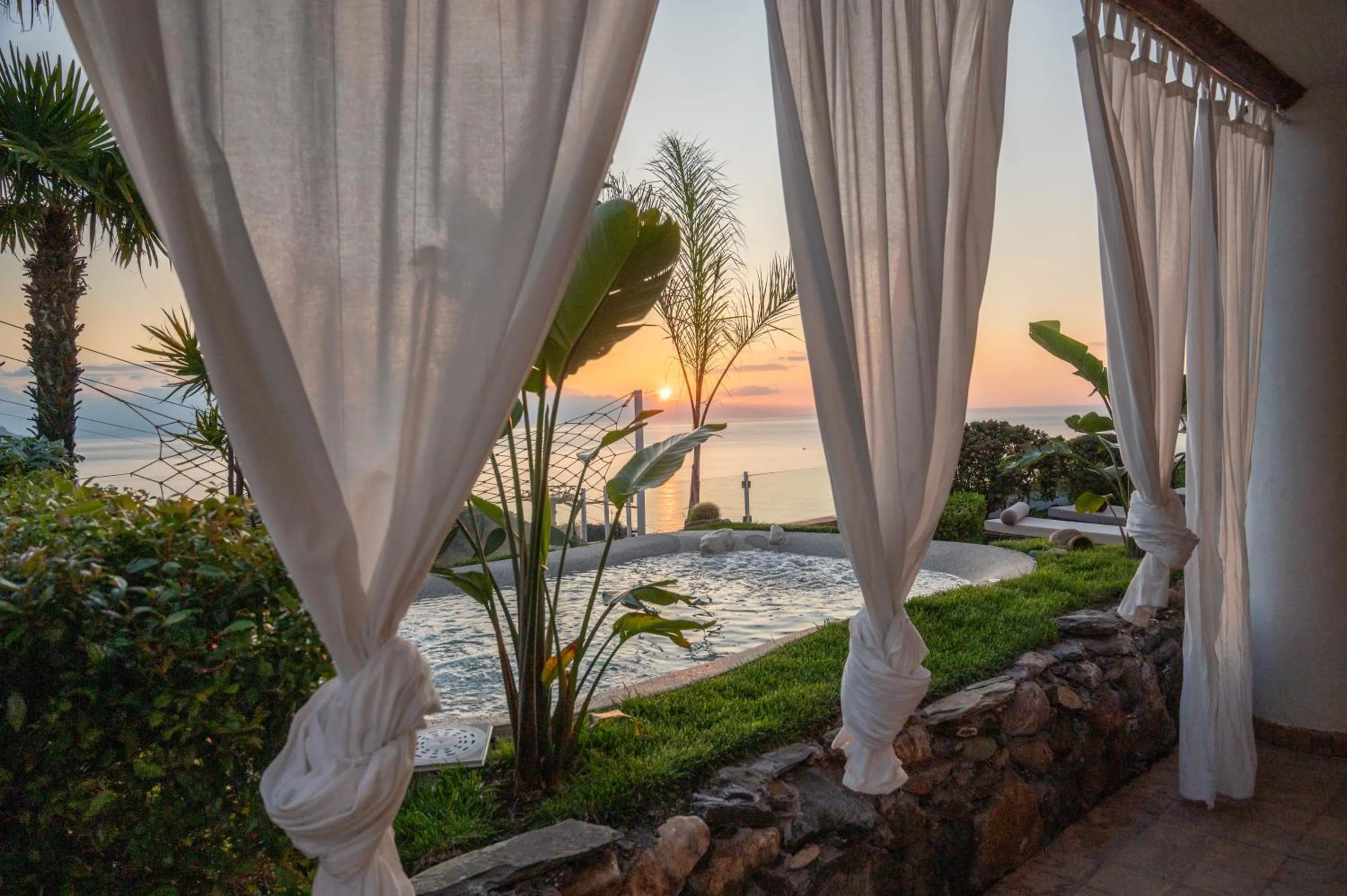 Sea view in Villa Zagara Garden Spectacular Sea View in Taormina