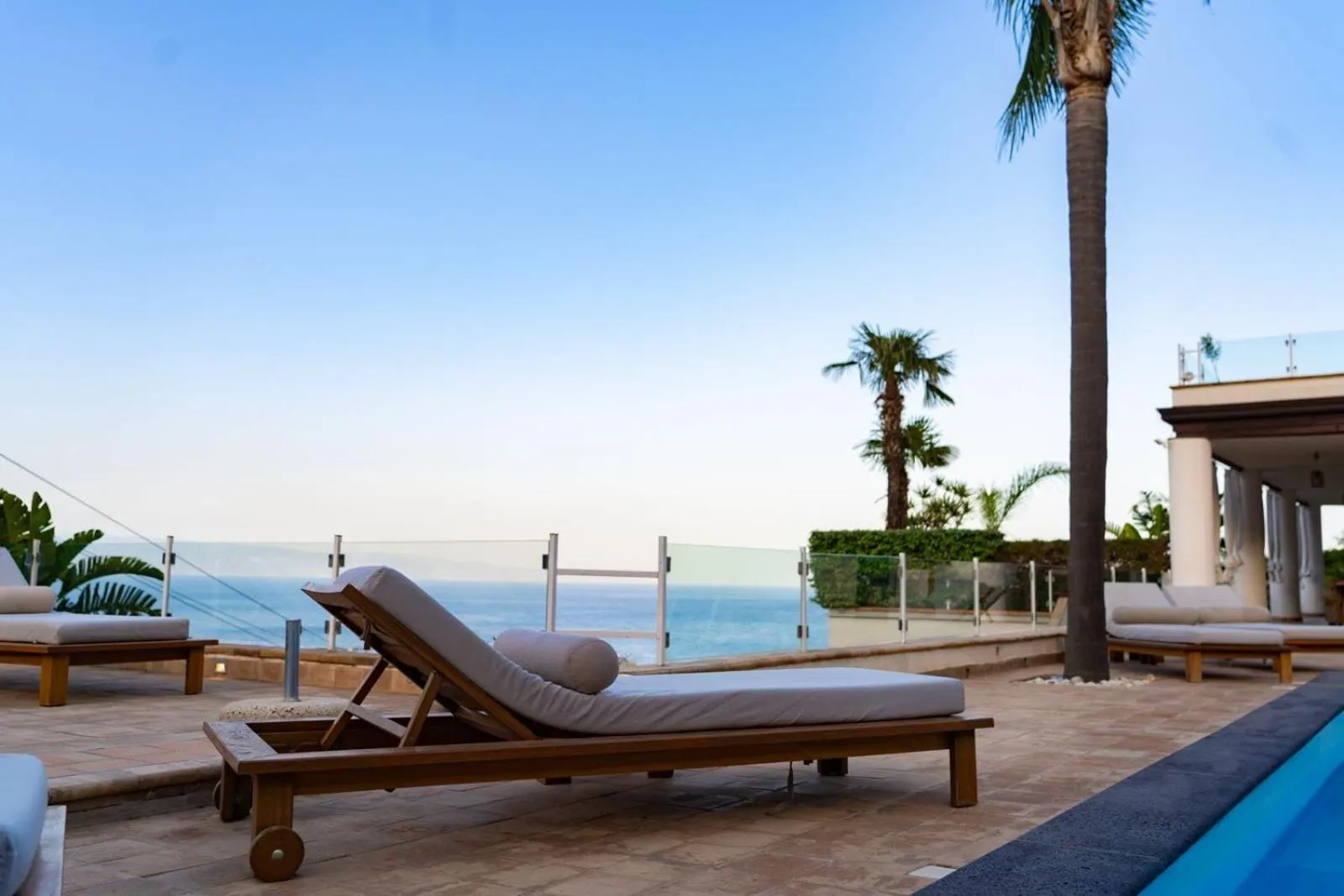 Day in Villa Zagara Garden Spectacular Sea View in Taormina