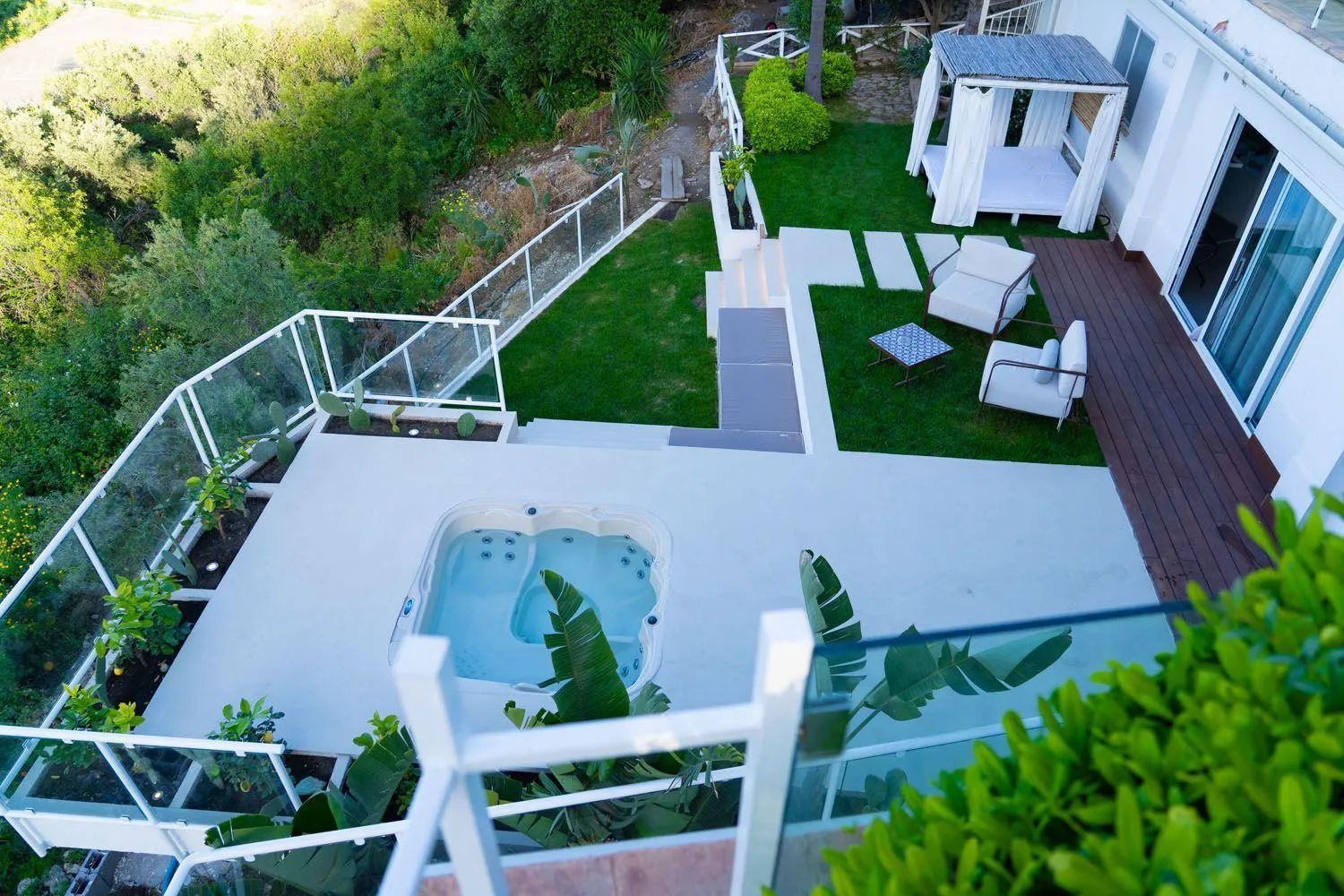 Spring in Villa Zagara Garden Spectacular Sea View in Taormina