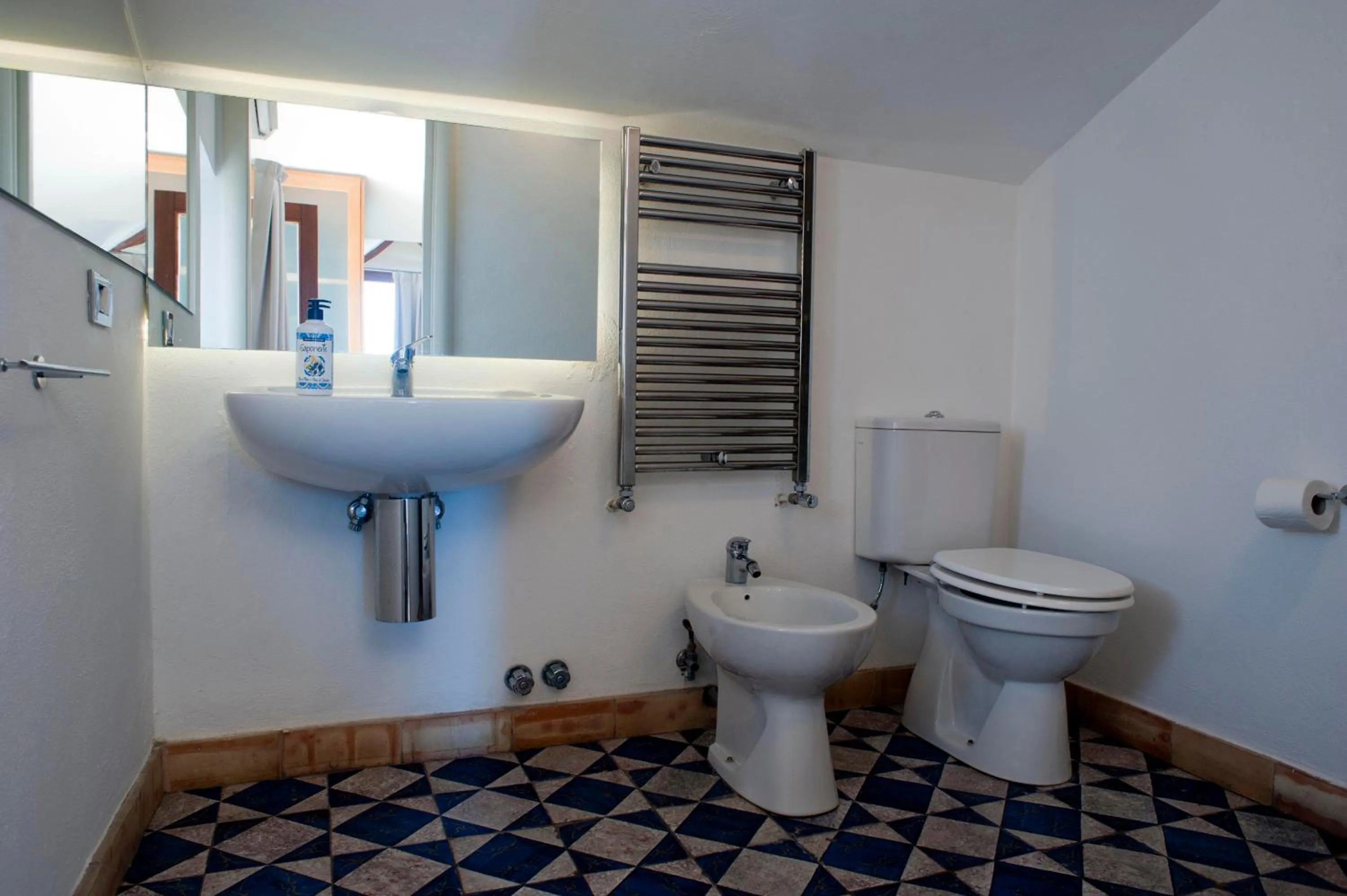 Toilet in Villa Zagara Garden Spectacular Sea View in Taormina