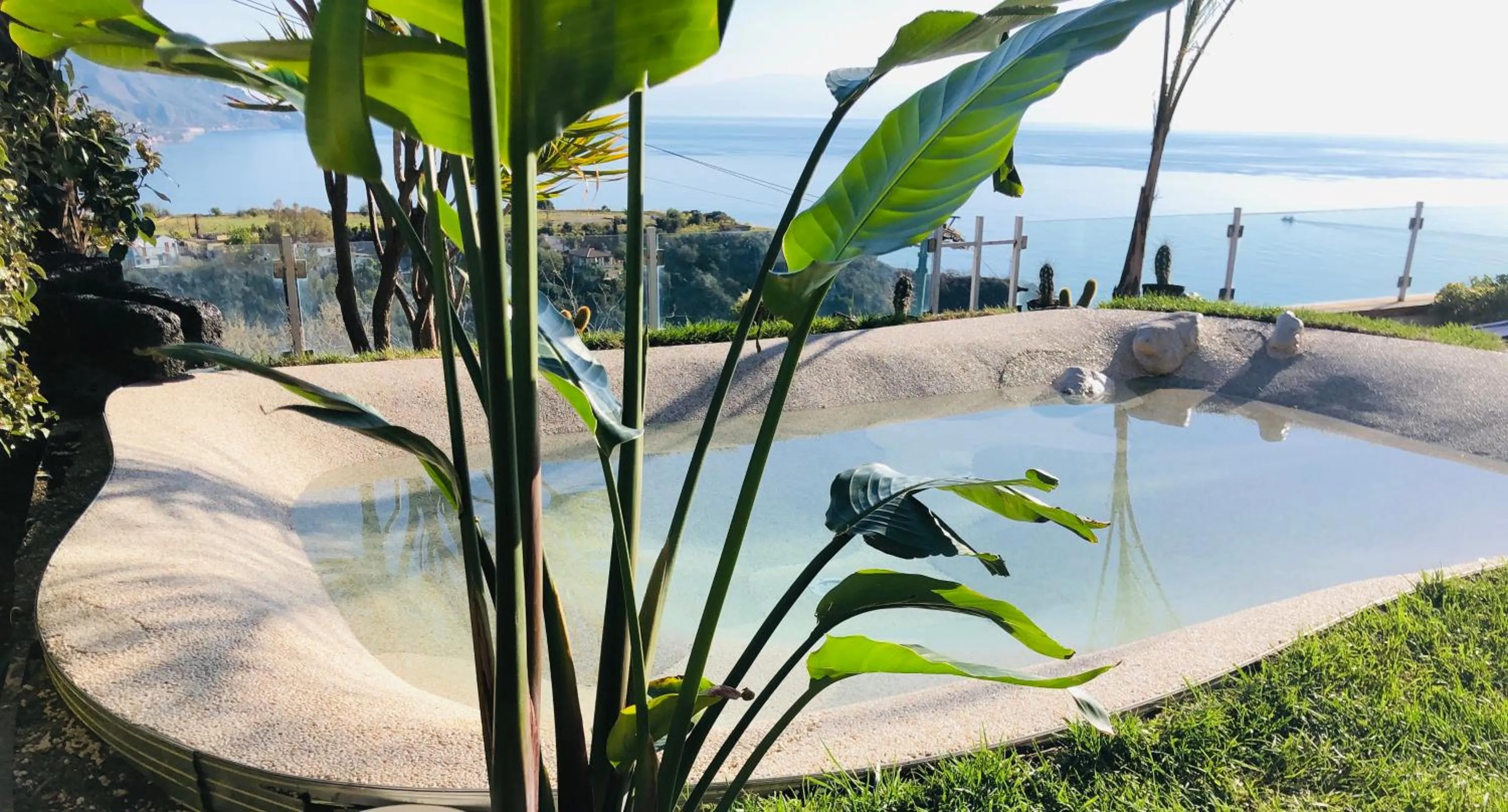 Hot Tub in Villa Zagara Garden Spectacular Sea View in Taormina