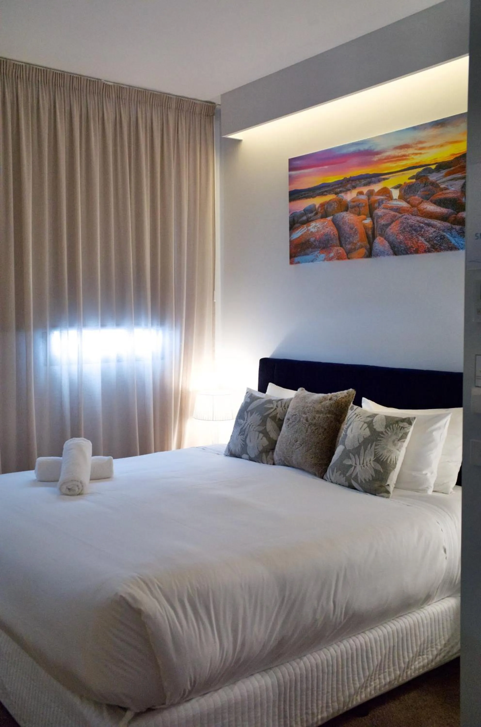 Bed in Bay Of Fires Apartments - Town Centre
