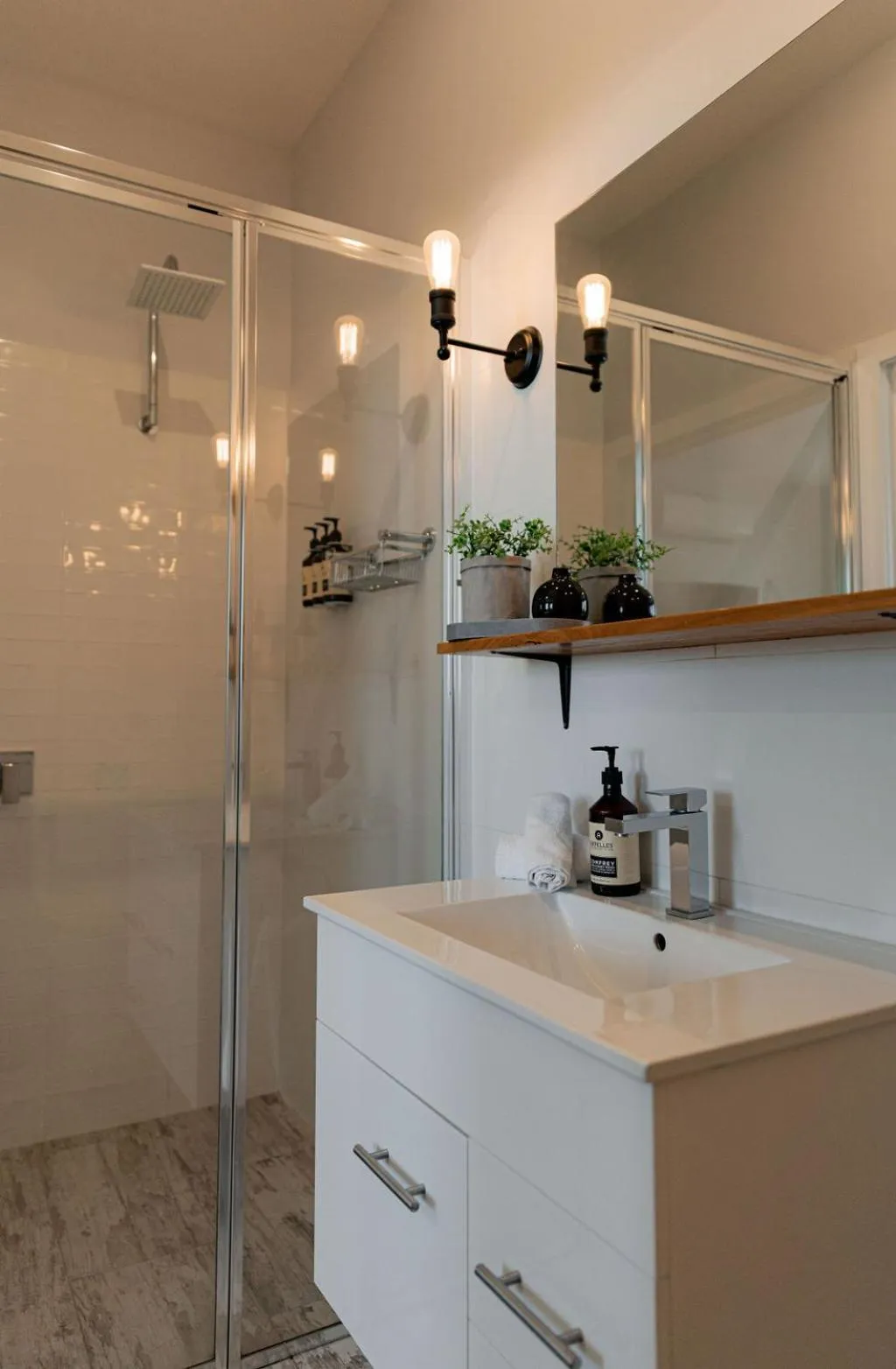 Bay Of Fires Apartments - Town Centre