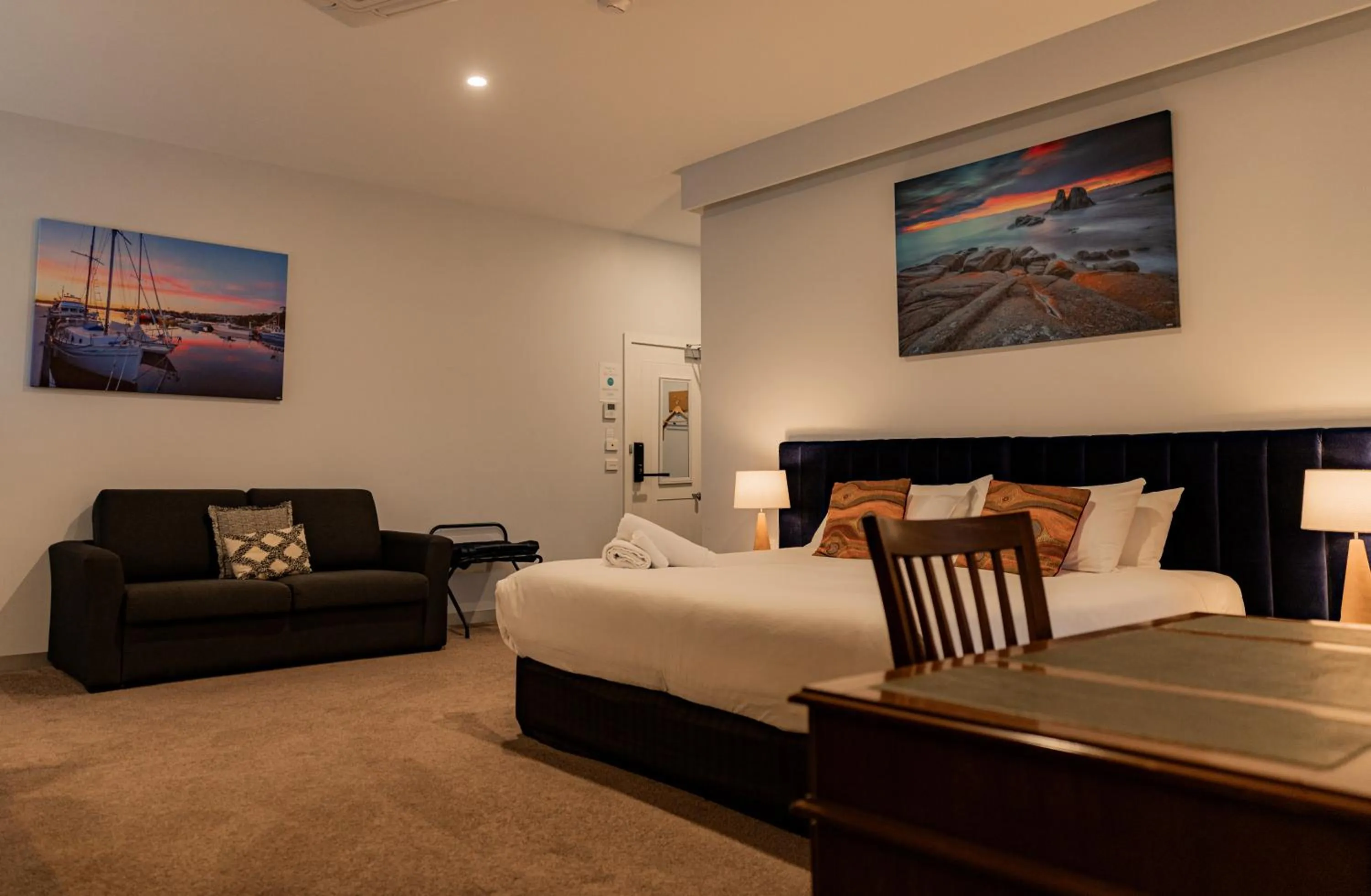 Bed in Bay Of Fires Apartments - Town Centre