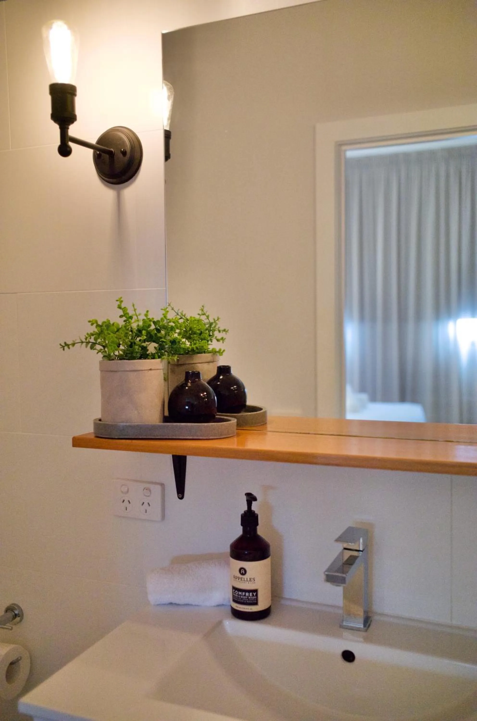 Bay Of Fires Apartments - Town Centre