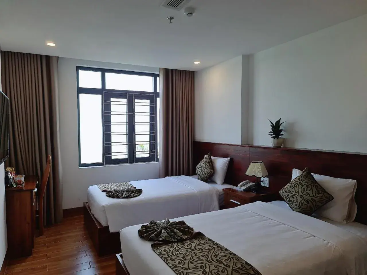 Twin Room with Sea View in Ocean View Quy Nhon Hotel Twin Room with Sea View in Ocean View Quy Nhon Hotel