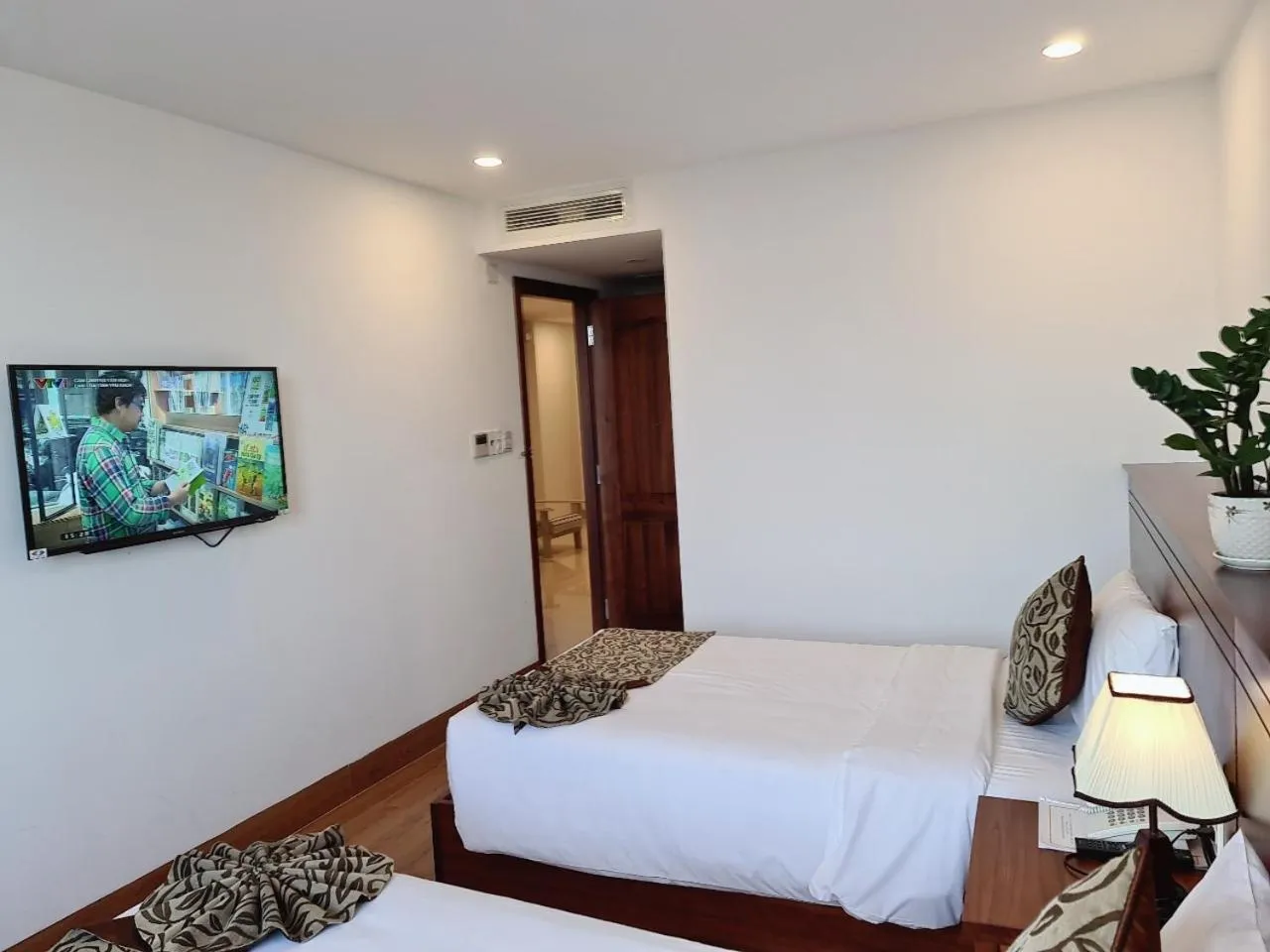 Bedroom, Bed in Ocean View Quy Nhon Hotel