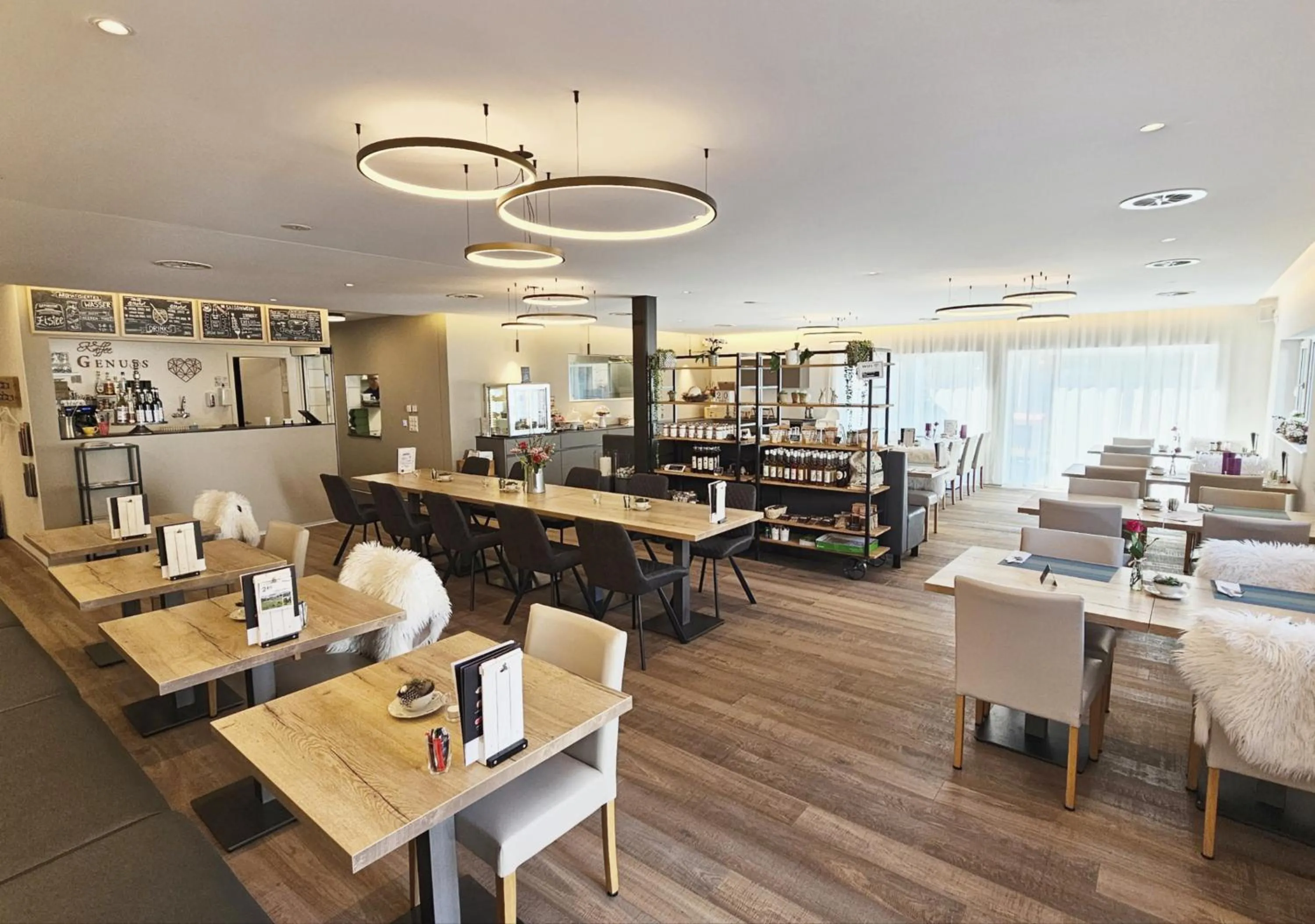 Restaurant/places to eat in Pension fein & sein