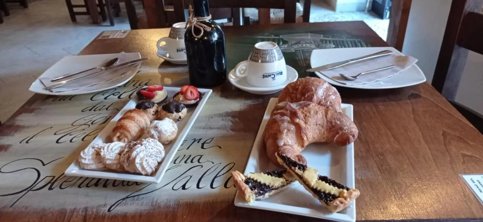 Breakfast in B&B La Locanda