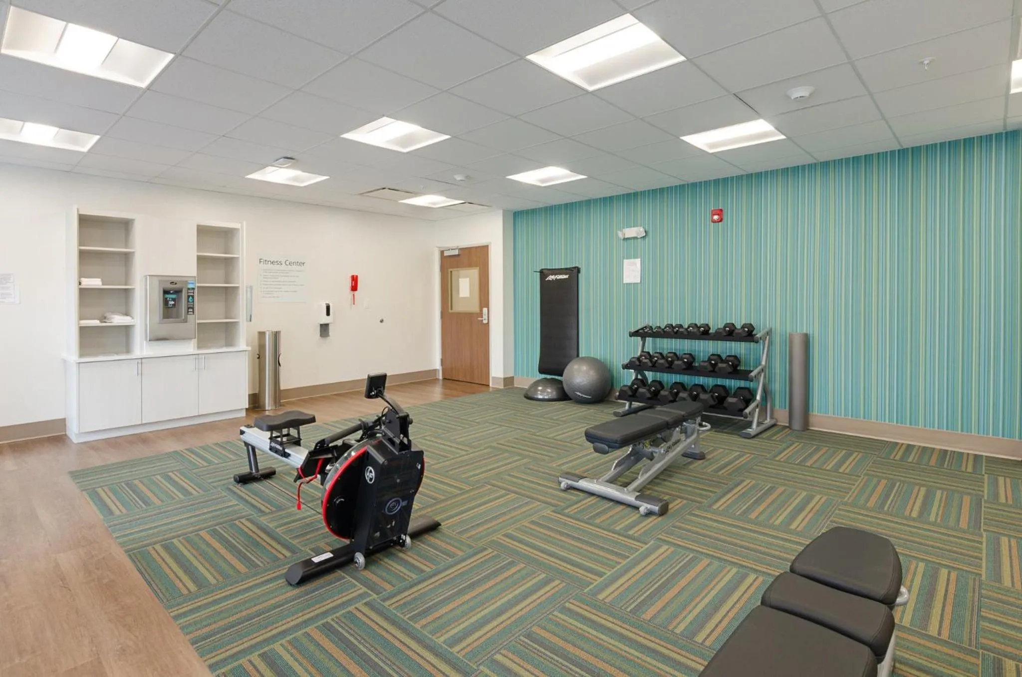 Spa and wellness centre/facilities in Holiday Inn Express & Suites - Abingdon by IHG