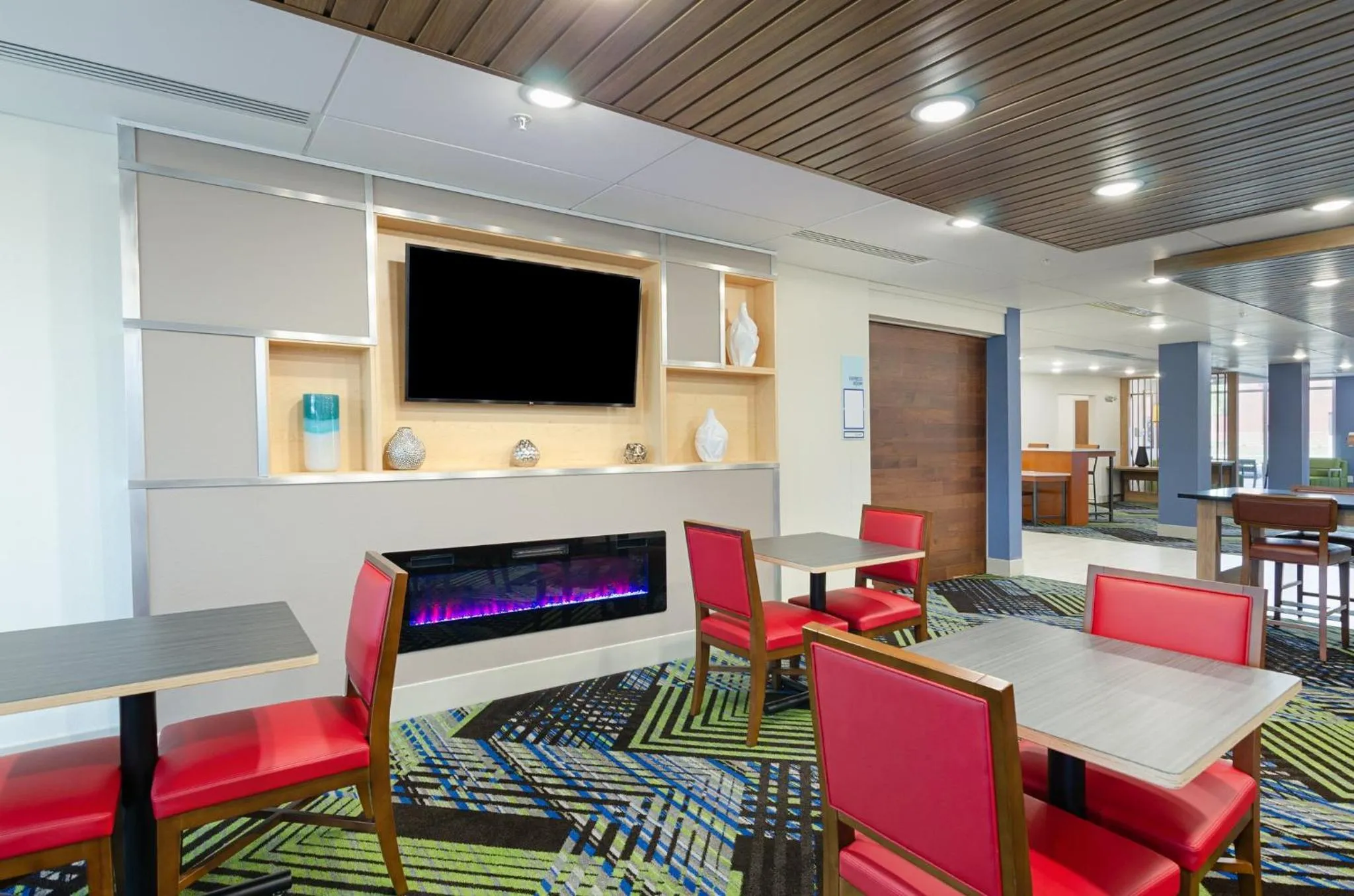 Breakfast in Holiday Inn Express & Suites - Abingdon by IHG