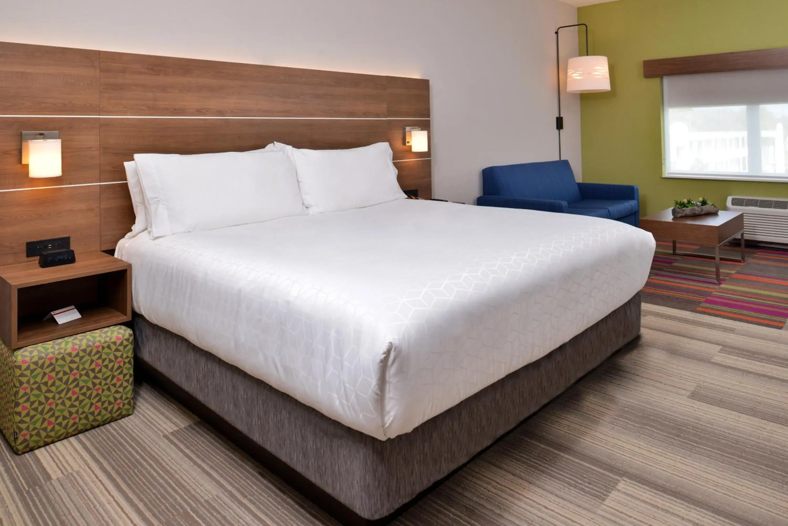 King Suite - Communication Accessible in Holiday Inn Express & Suites - Wildwood - The Villages by IHG King Suite - Communication Accessible in Holiday Inn Express & Suites - Wildwood - The Villages by IHG